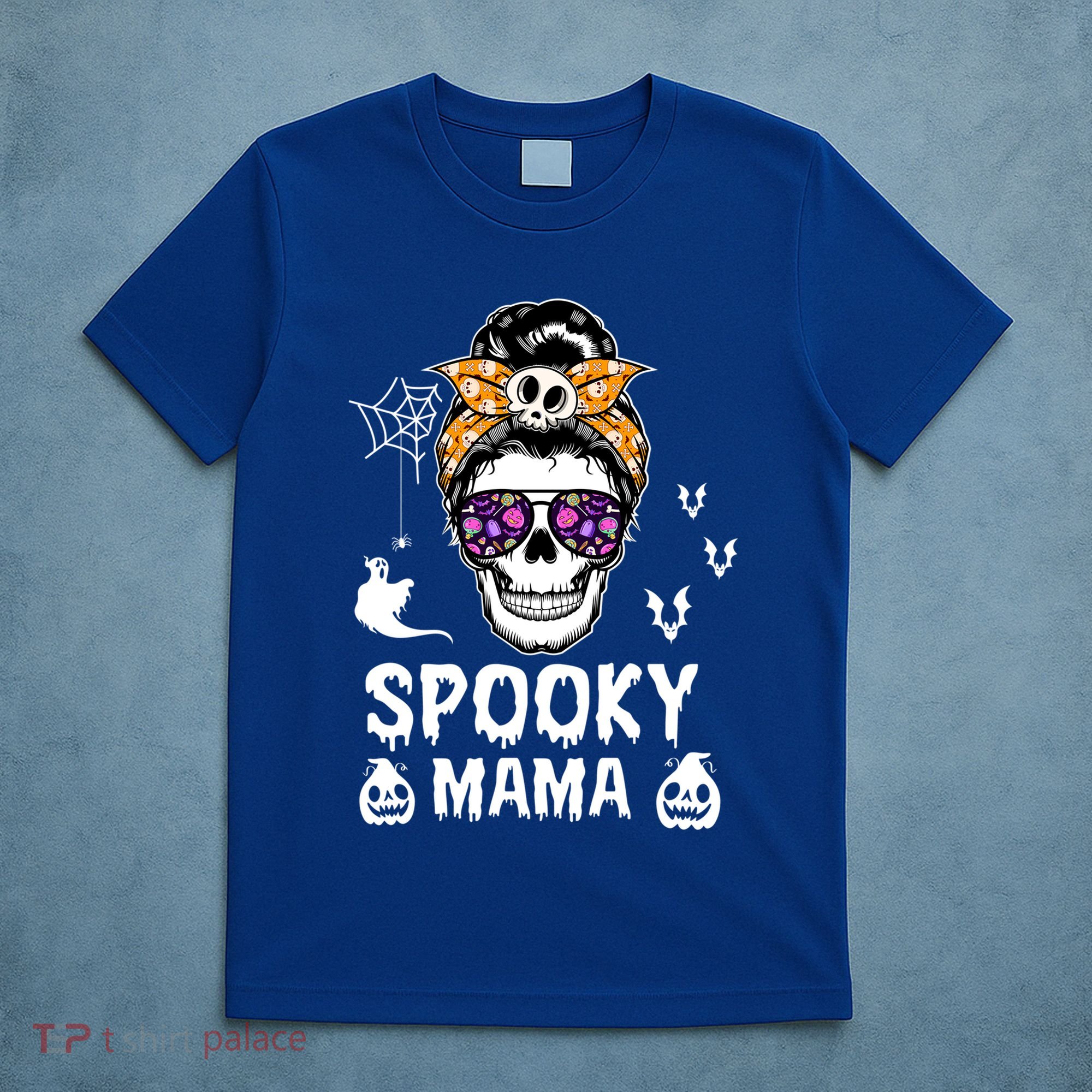 Skull Messy Bun Halloween Spooky Mama Mom Halloween Gift T-Shirt