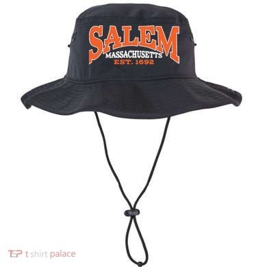 Salem Massachusetts Cute Fall Salem Est 1692 Bucket Hat