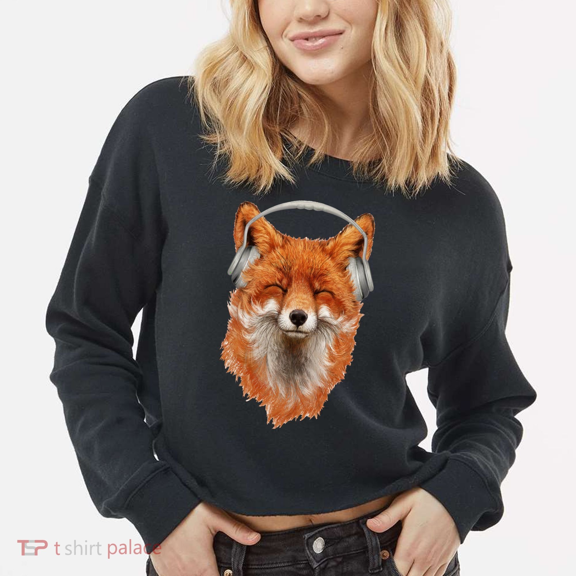 Smiling Musical Fox Cropped Pullover Crew