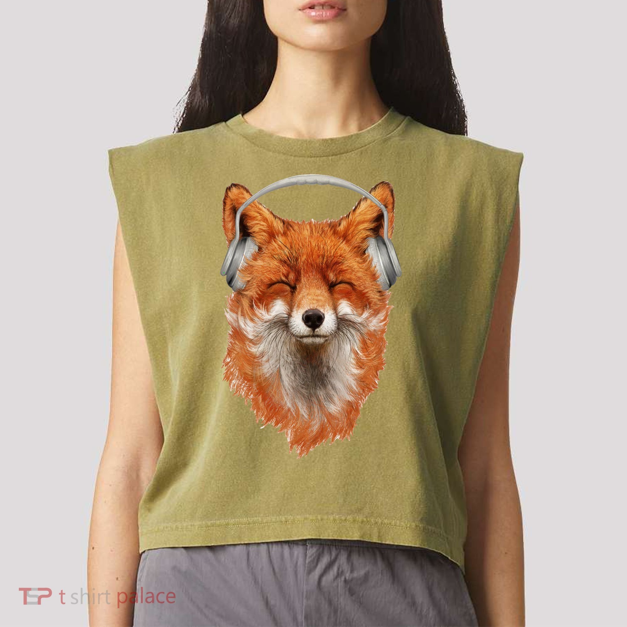 Smiling Musical Fox Garment-Dyed Women's Muscle Tee