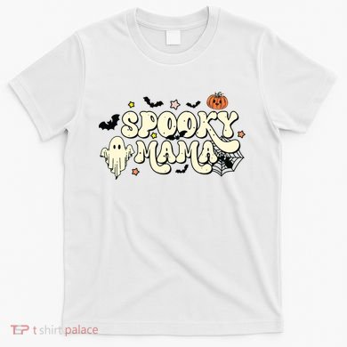 Spooky Mama Groovy Ghost Bat Pumpkin Creepy Retro Halloween T-Shirt
