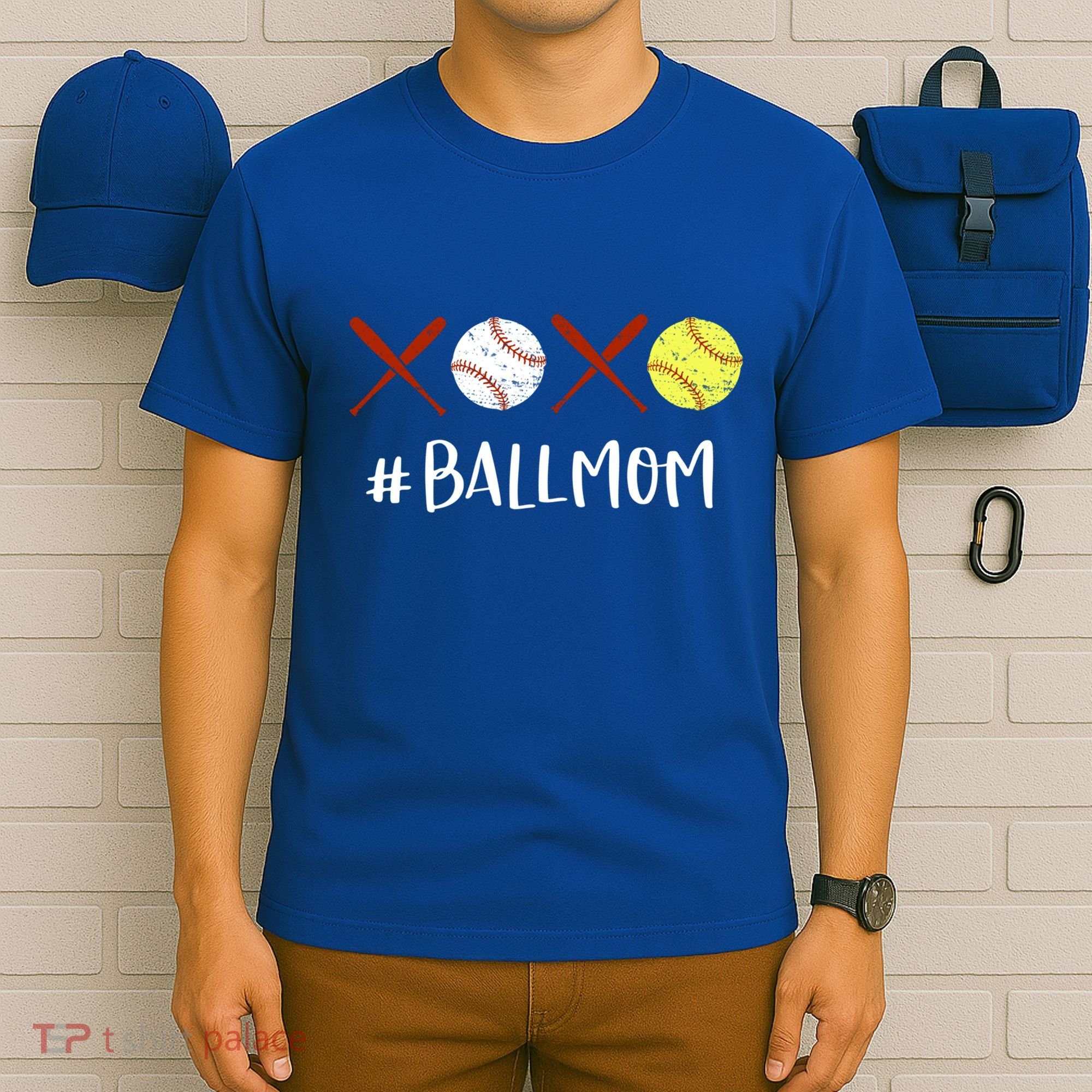 Softball Mom Gift Baseball Mom Great Gift Funny Gift T-Shirt