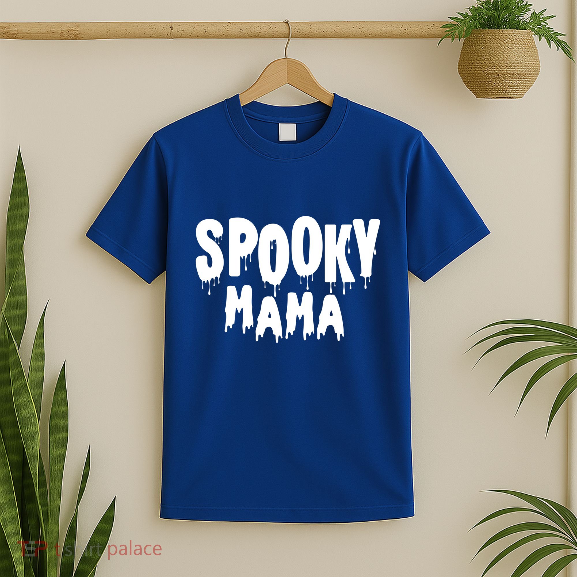 Spooky Mama Halloween Funny Gift Cute Gift T-Shirt
