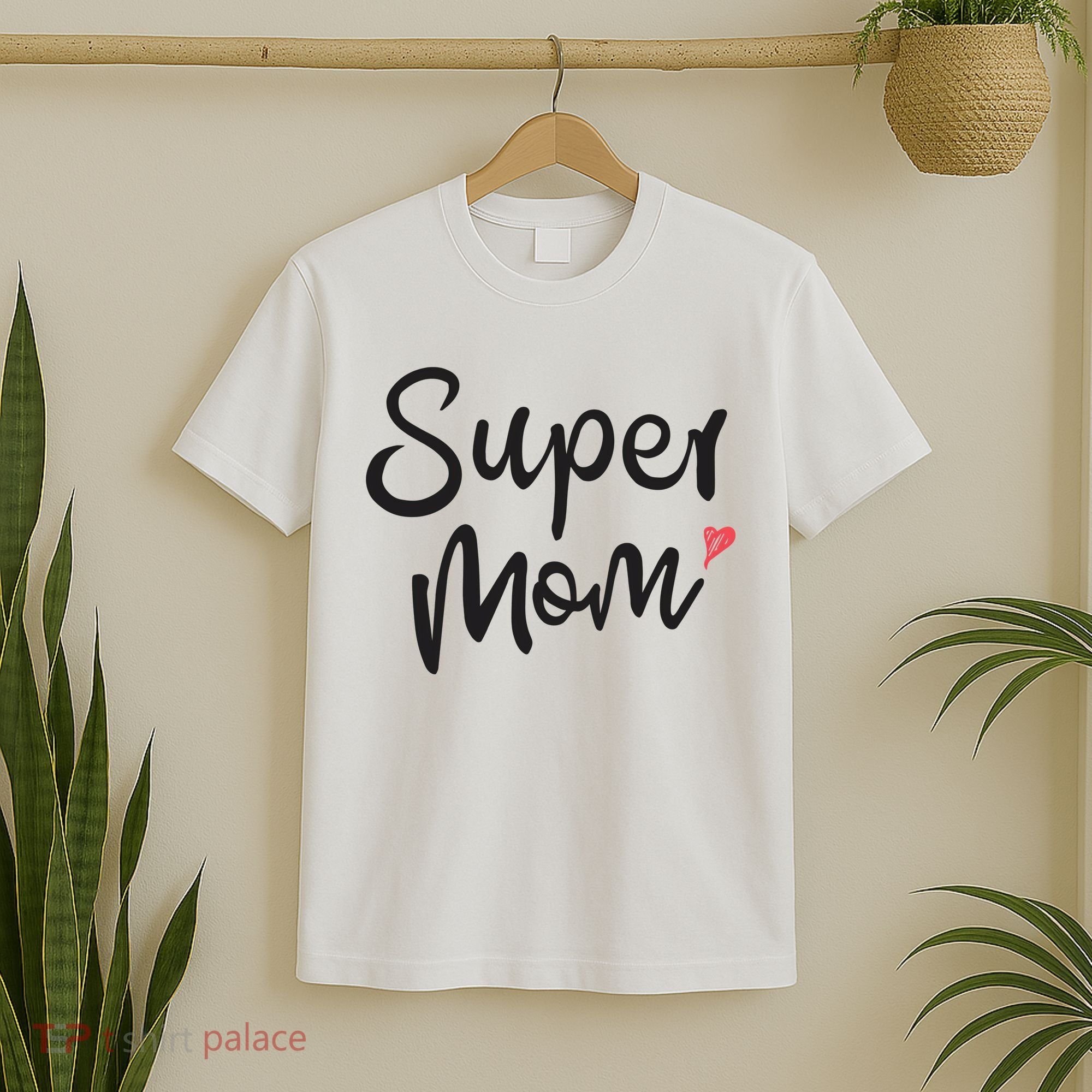 Super Mom Heart Cute Mother's Day T-Shirt