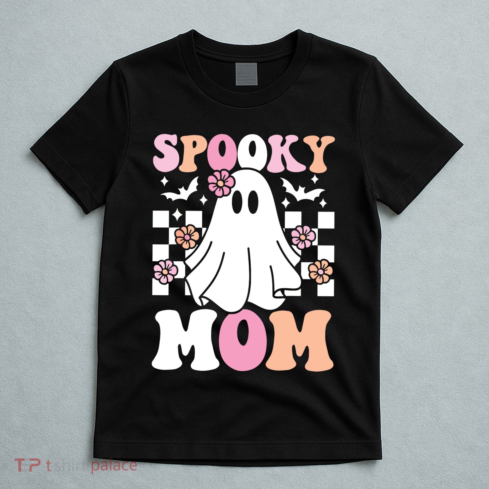 Spooky Mom Halloween Ghost Costume Retro Groovy T-Shirt