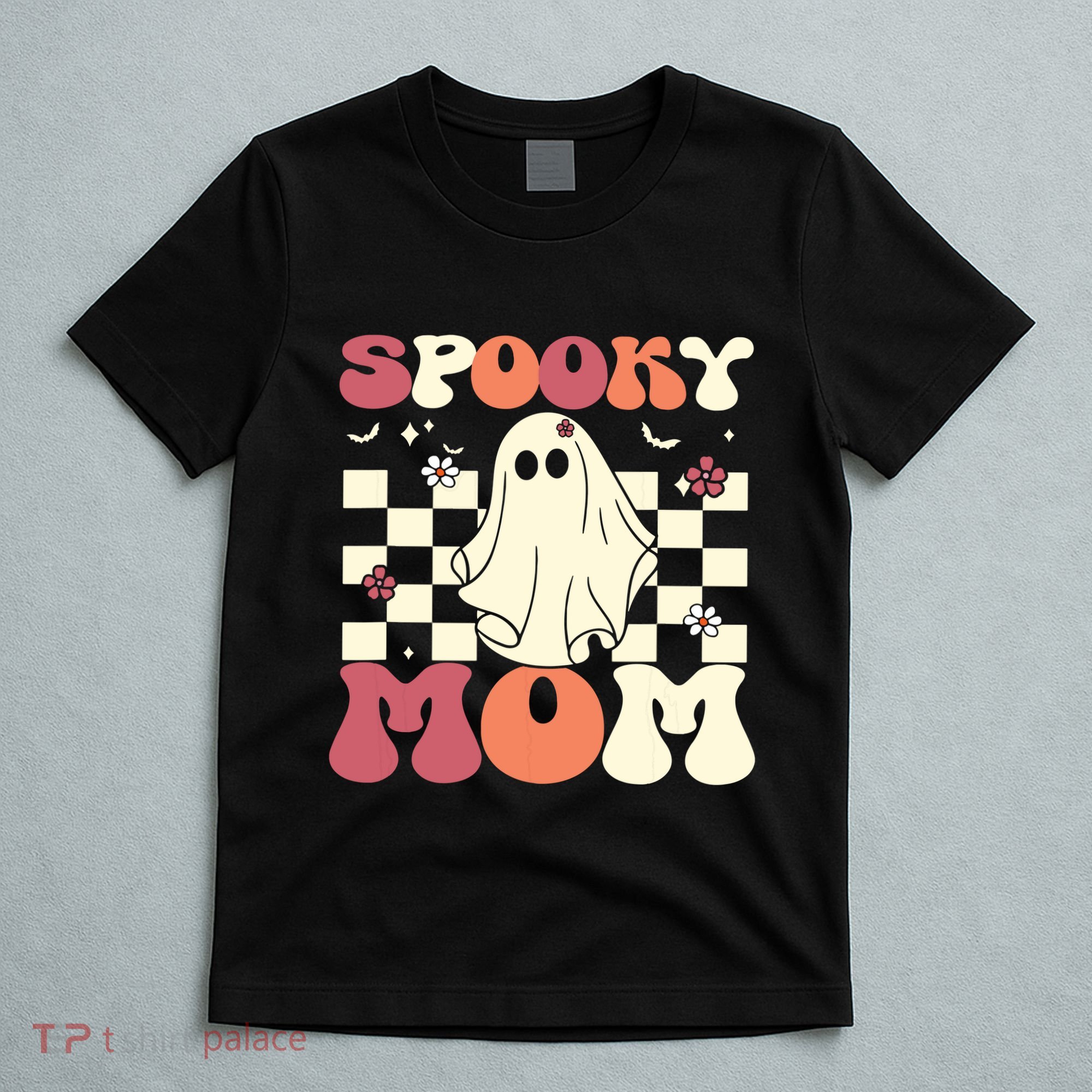 Spooky Mom Halloween Ghost Costume Retro Groovy T-Shirt