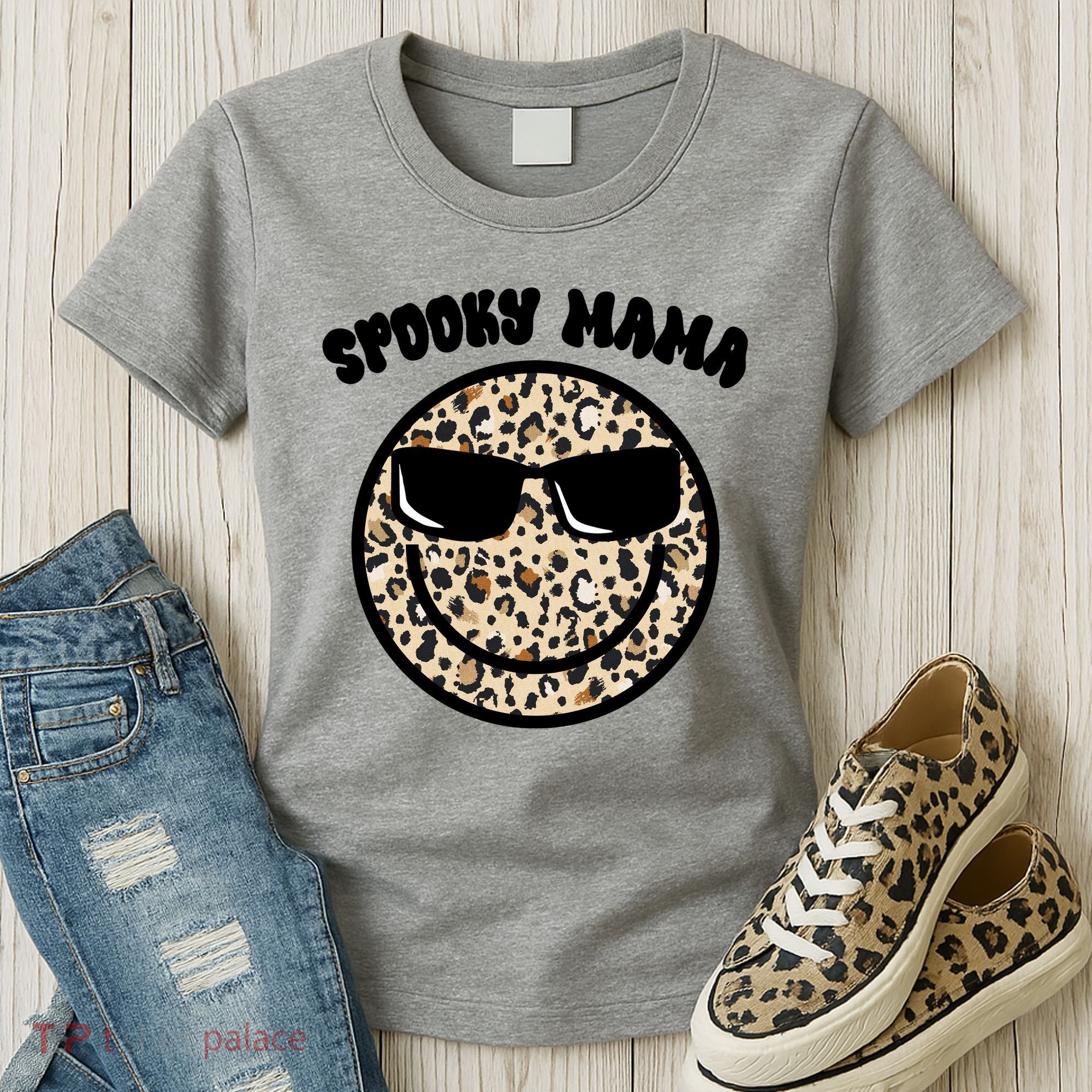 Spooky Mama Halloween Cheetah Smile Women's T-Shirt