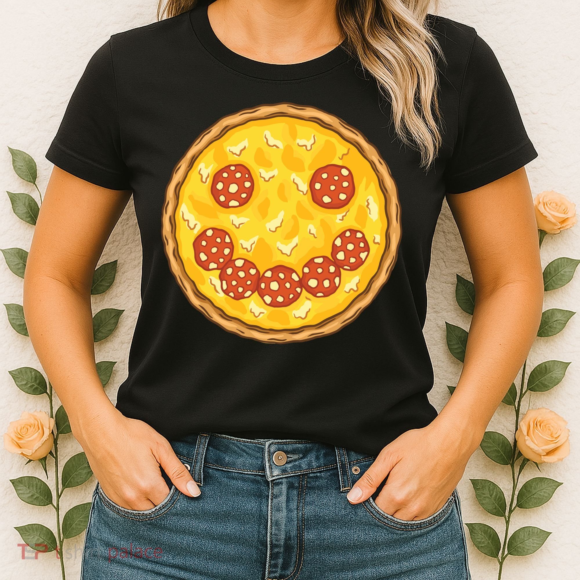 Smiley Pizza Women's T-Shirt