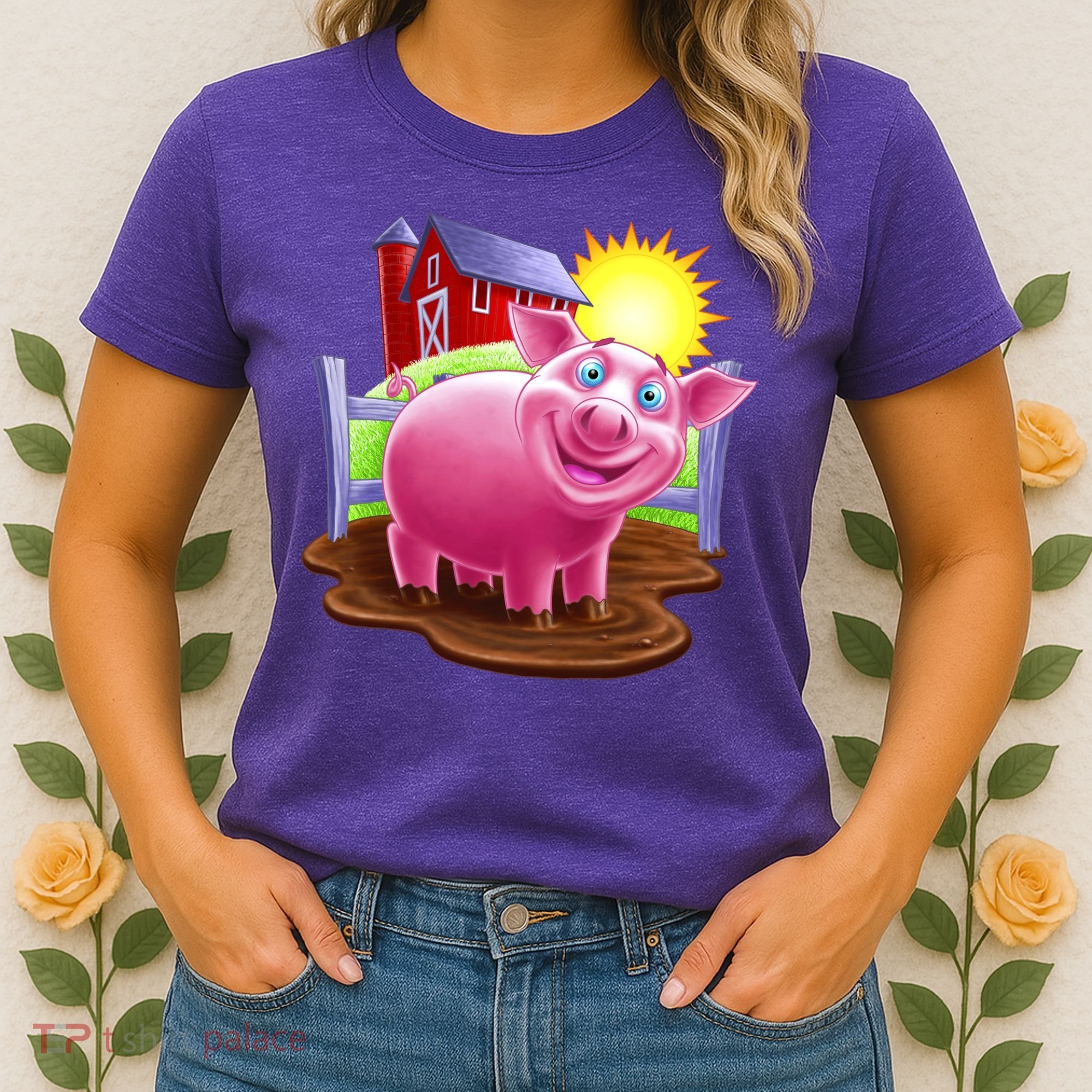 Smiling Farm Pig Women's T-Shirt