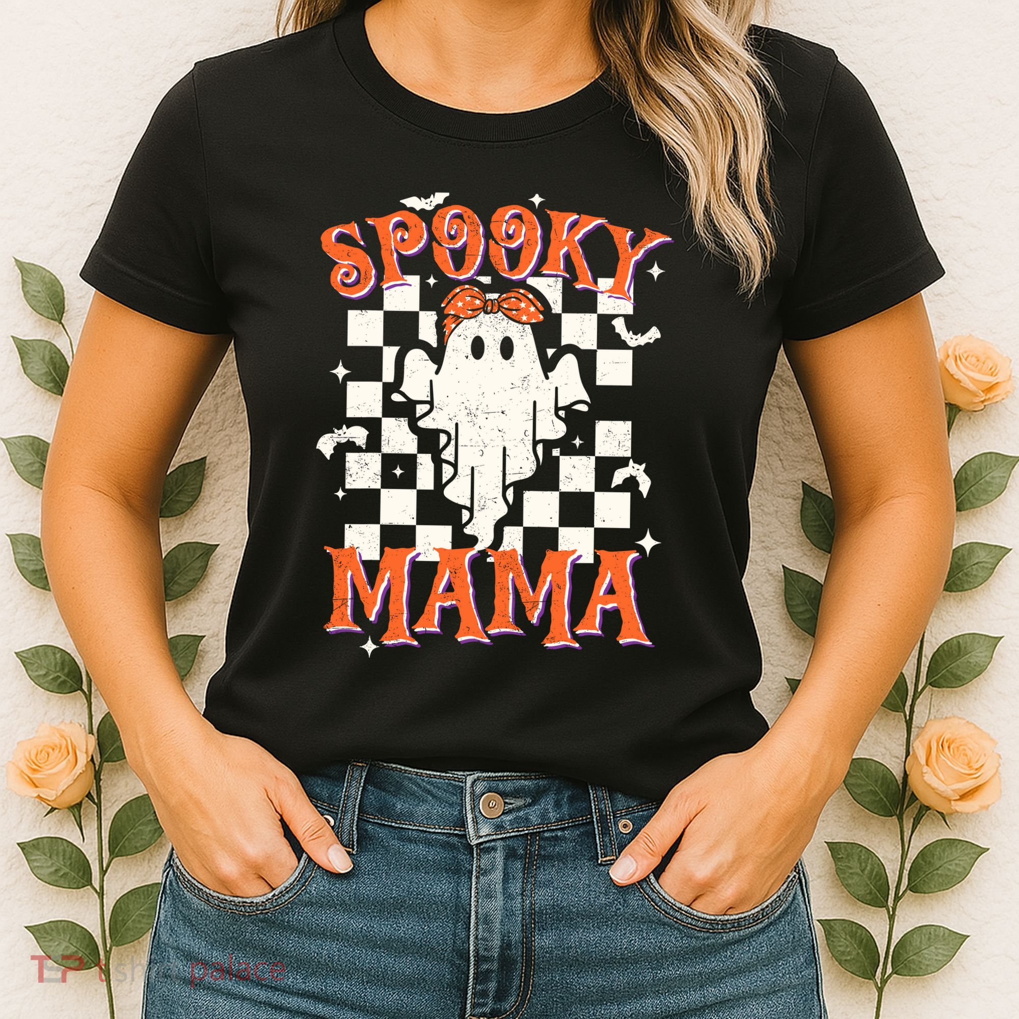 Spooky Mama Mom Cute Ghost Retro Spooky Season Halloween Women's T-Shirt