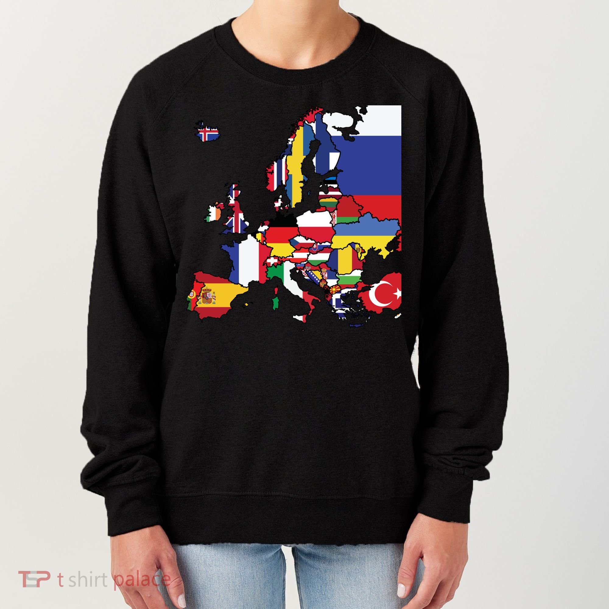 Simple Map Of Europe With Country Flags Women's Sweatshirt