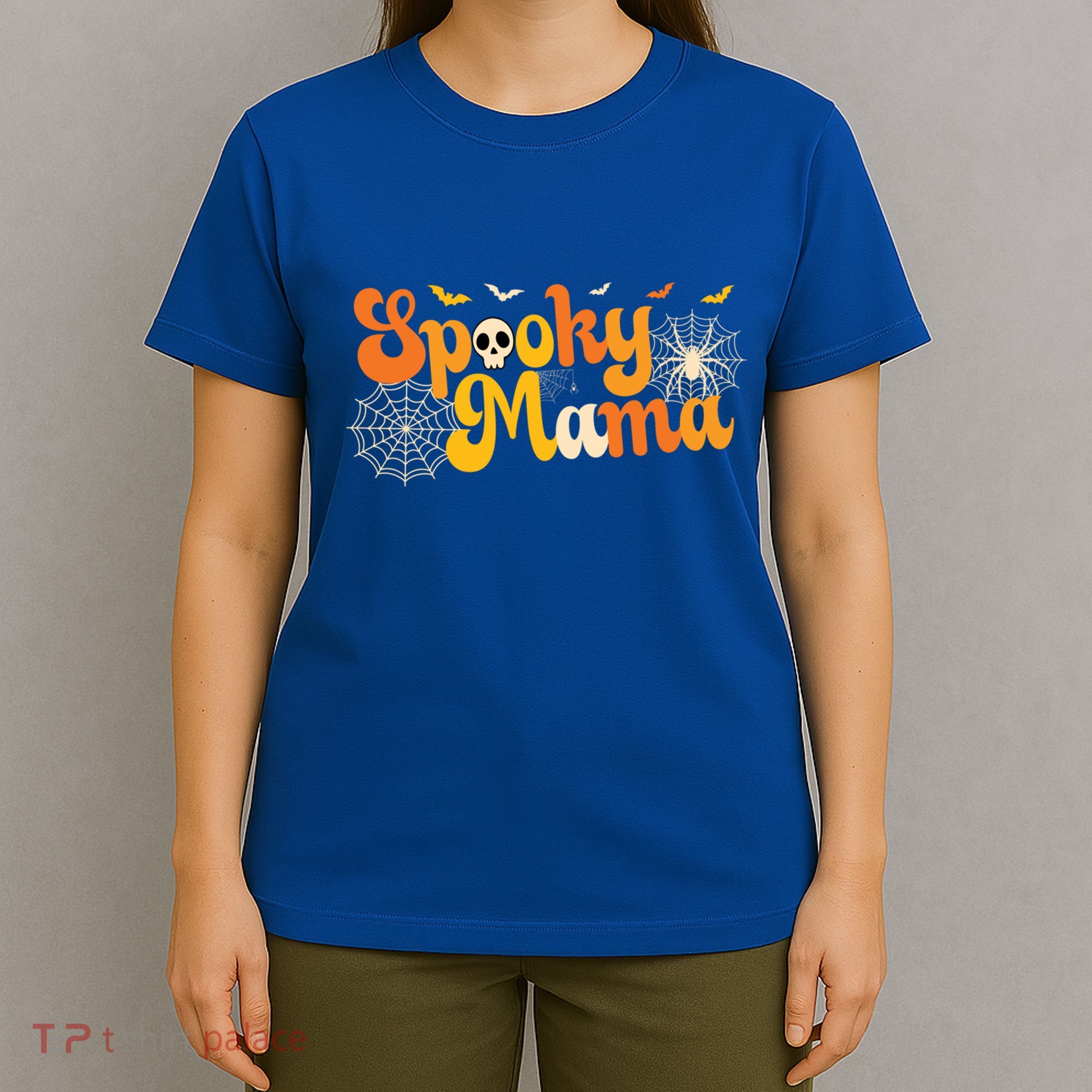 Spooky Mama Outfit Witch Mom Halloween Retro Groovy Gift T-Shirt