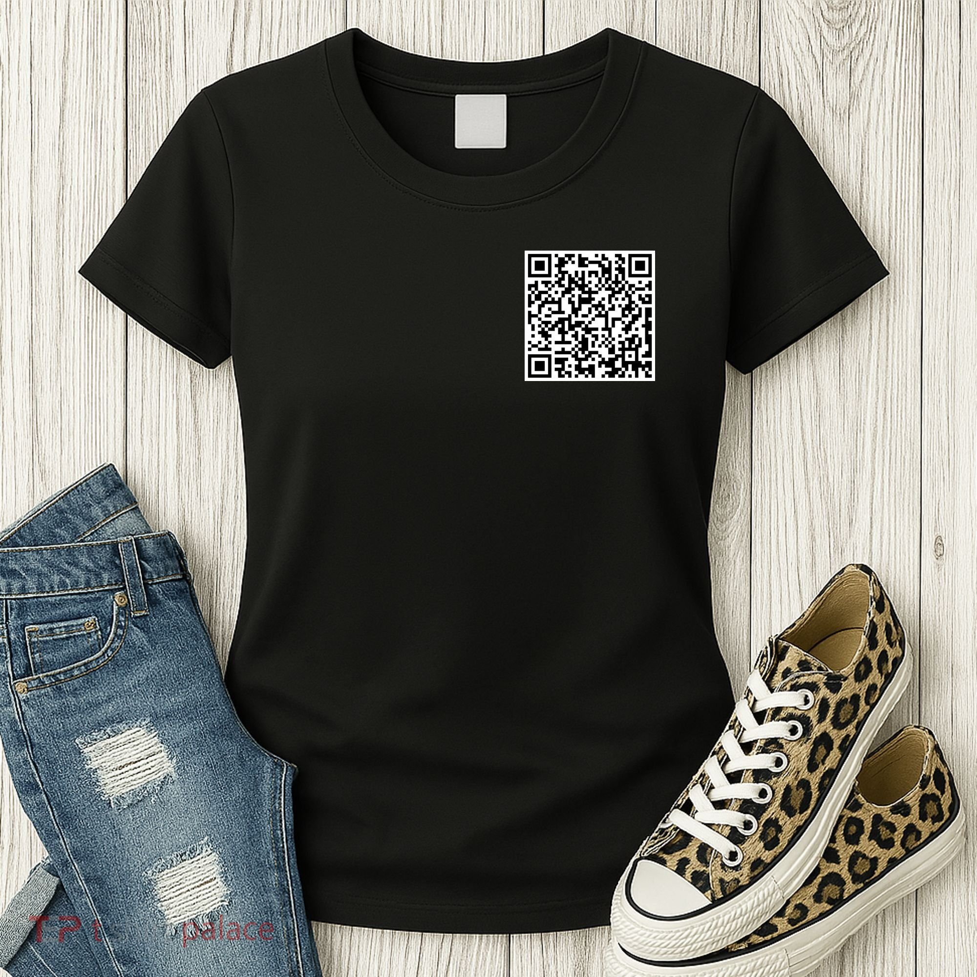 Scan Me QE Code Be The Faith Women's T-Shirt