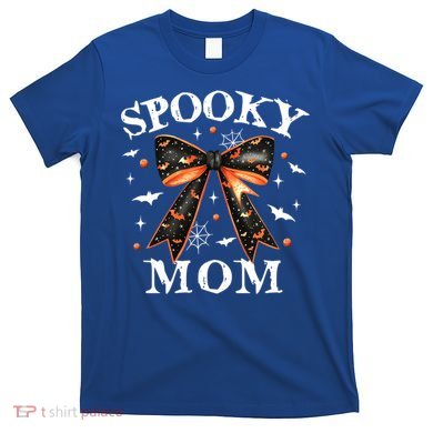 Spooky Mama Spooky Mom Retro Spooky Season Mama Halloween Gift T-Shirt