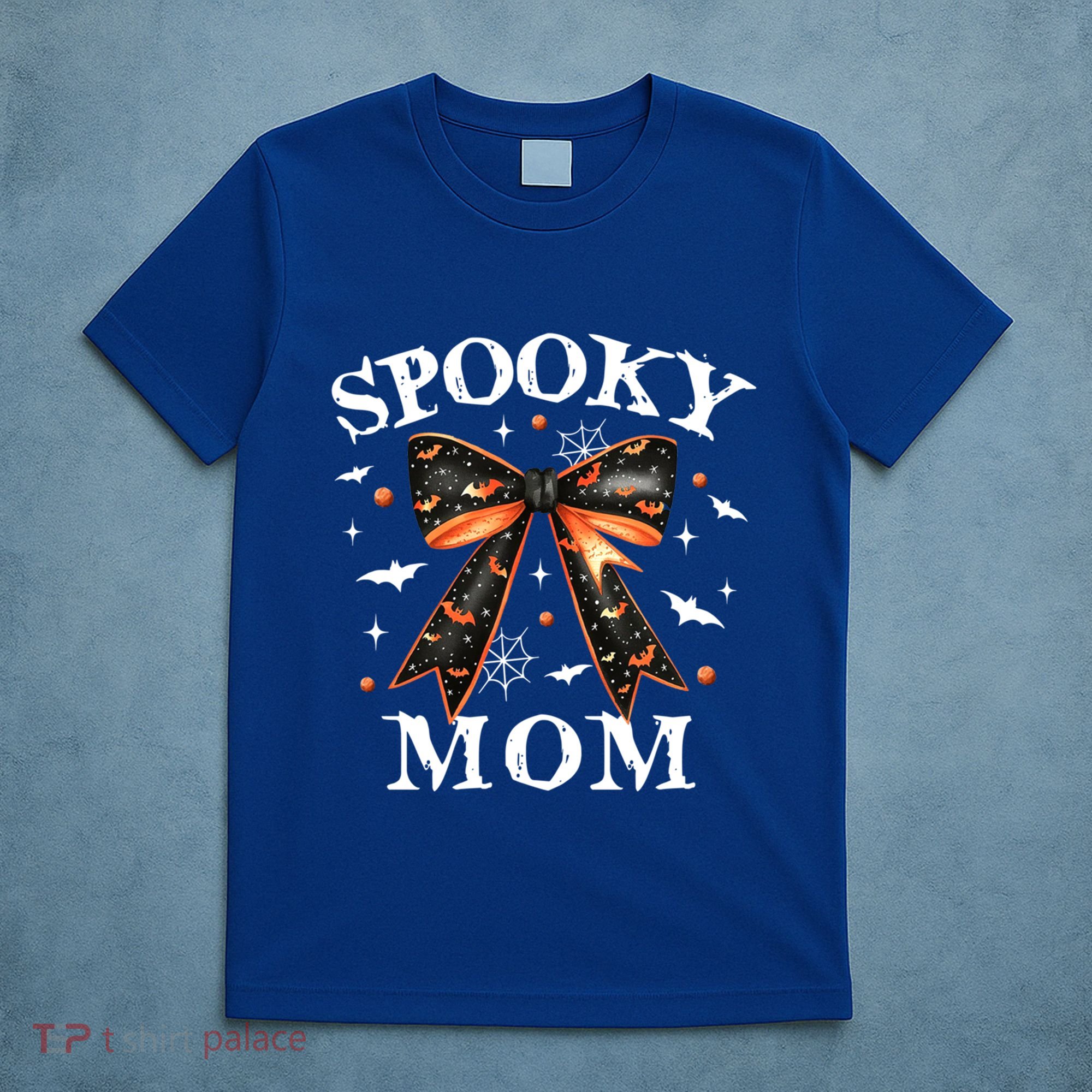 Spooky Mama Spooky Mom Retro Spooky Season Mama Halloween Gift T-Shirt