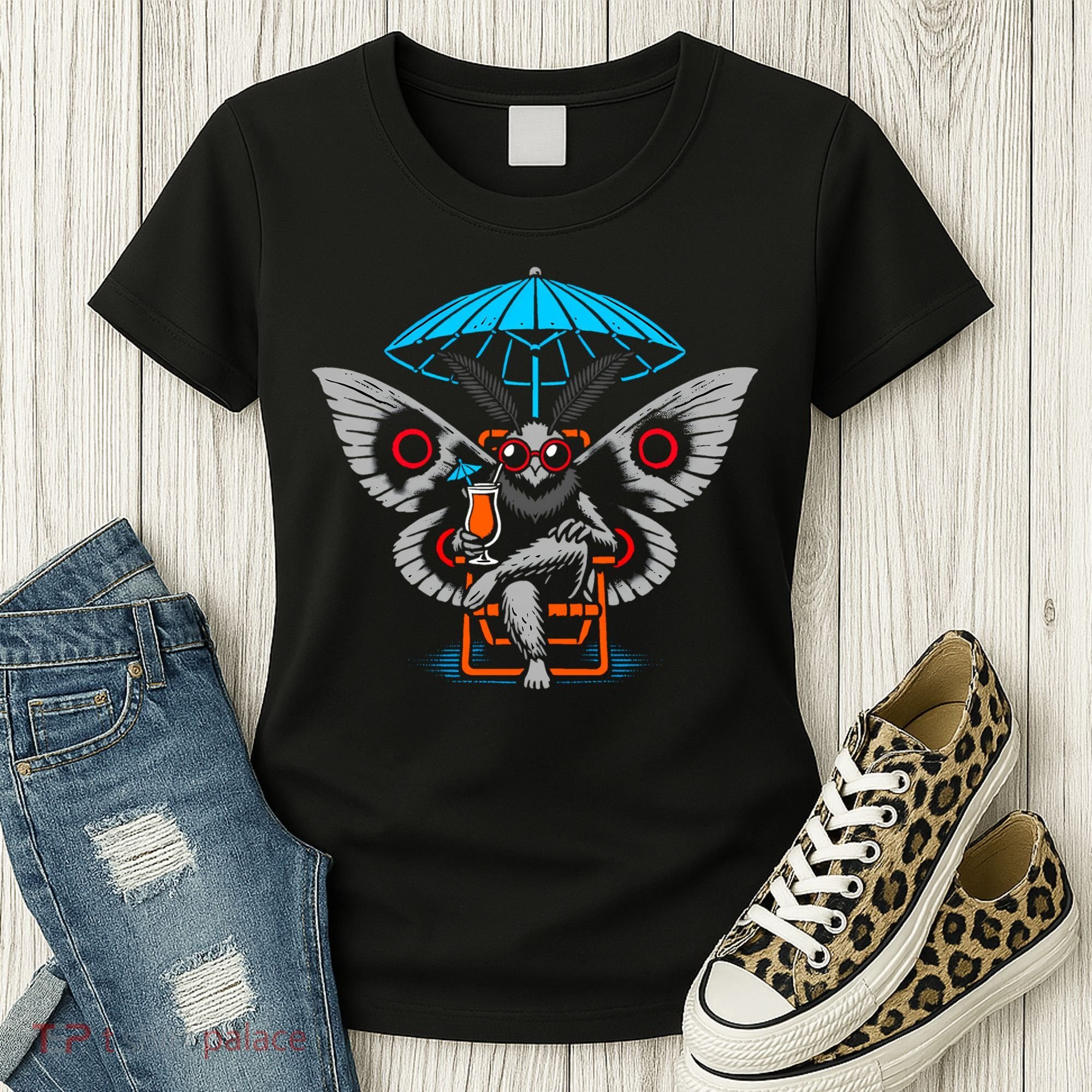 Summer Moth Women's T-Shirt