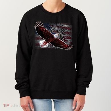 Soaring Metal Eagle American Flag Women's Sweatshirt