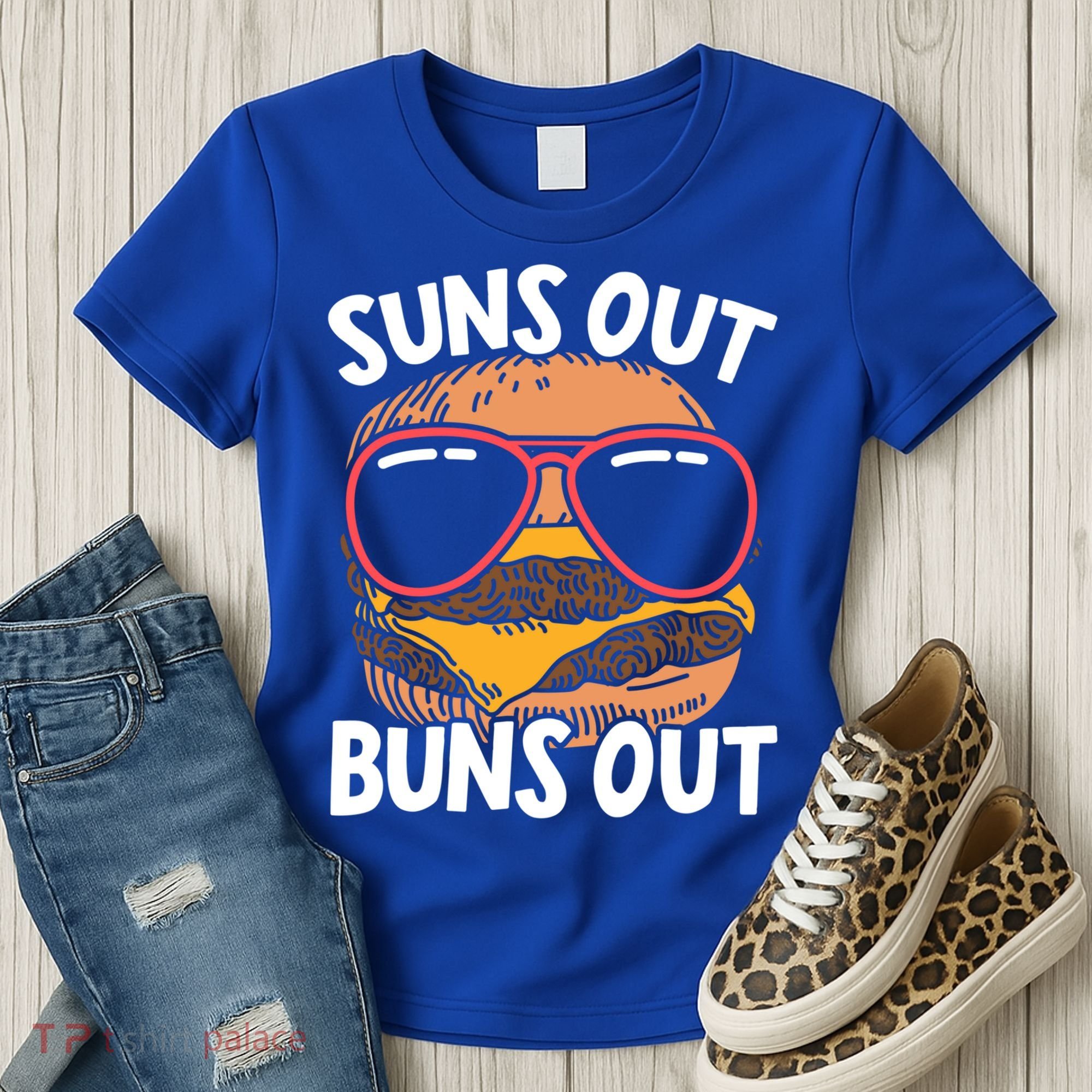 Suns Out Buns Out Burger Hamburger Foodie Buns Cheeseburger Cute Gift Women's T-Shirt