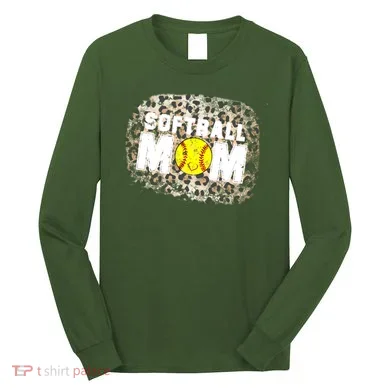Softball Mom leopard Background Long Sleeve Shirt