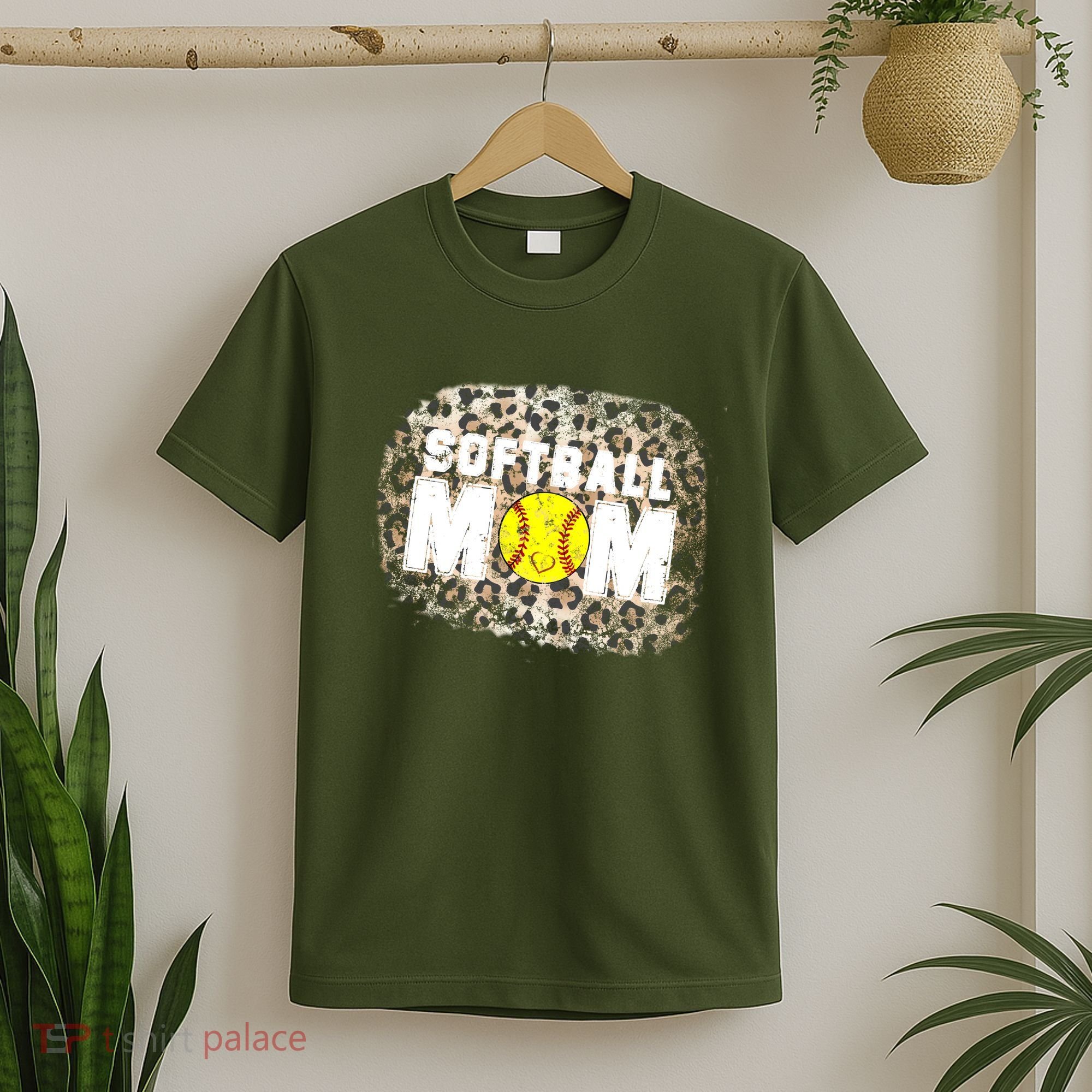 Softball Mom leopard Background T-Shirt