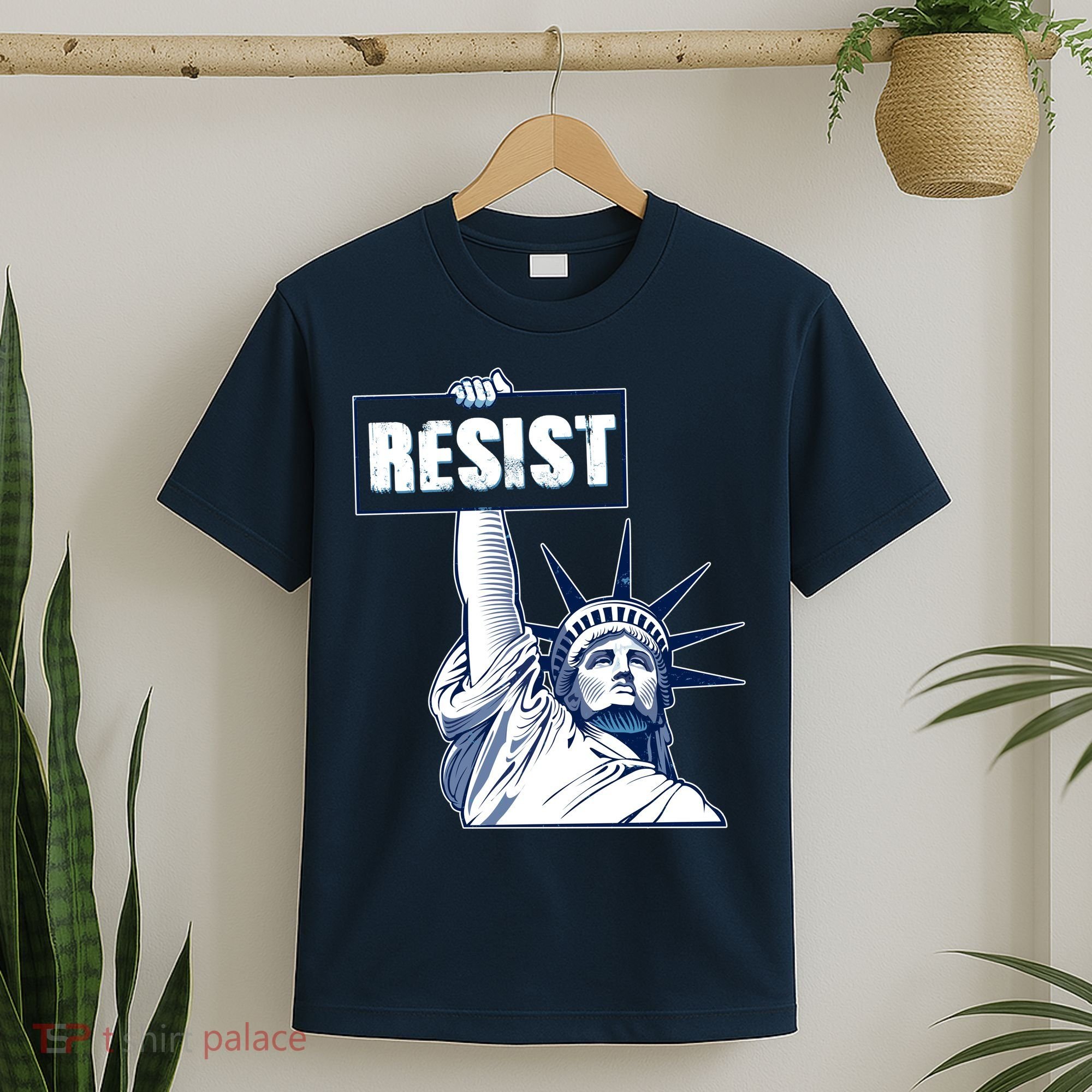 Statue of Liberty Resist Protest Fight T-Shirt