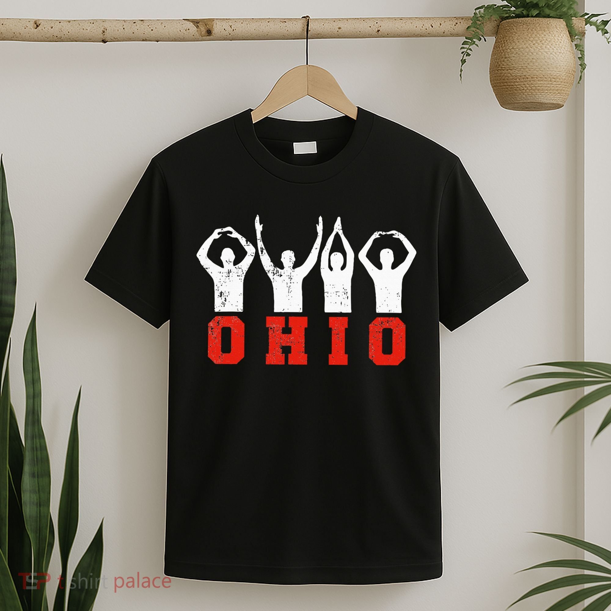 State Of Ohio Ohioan OH Trendy Distressed T-Shirt