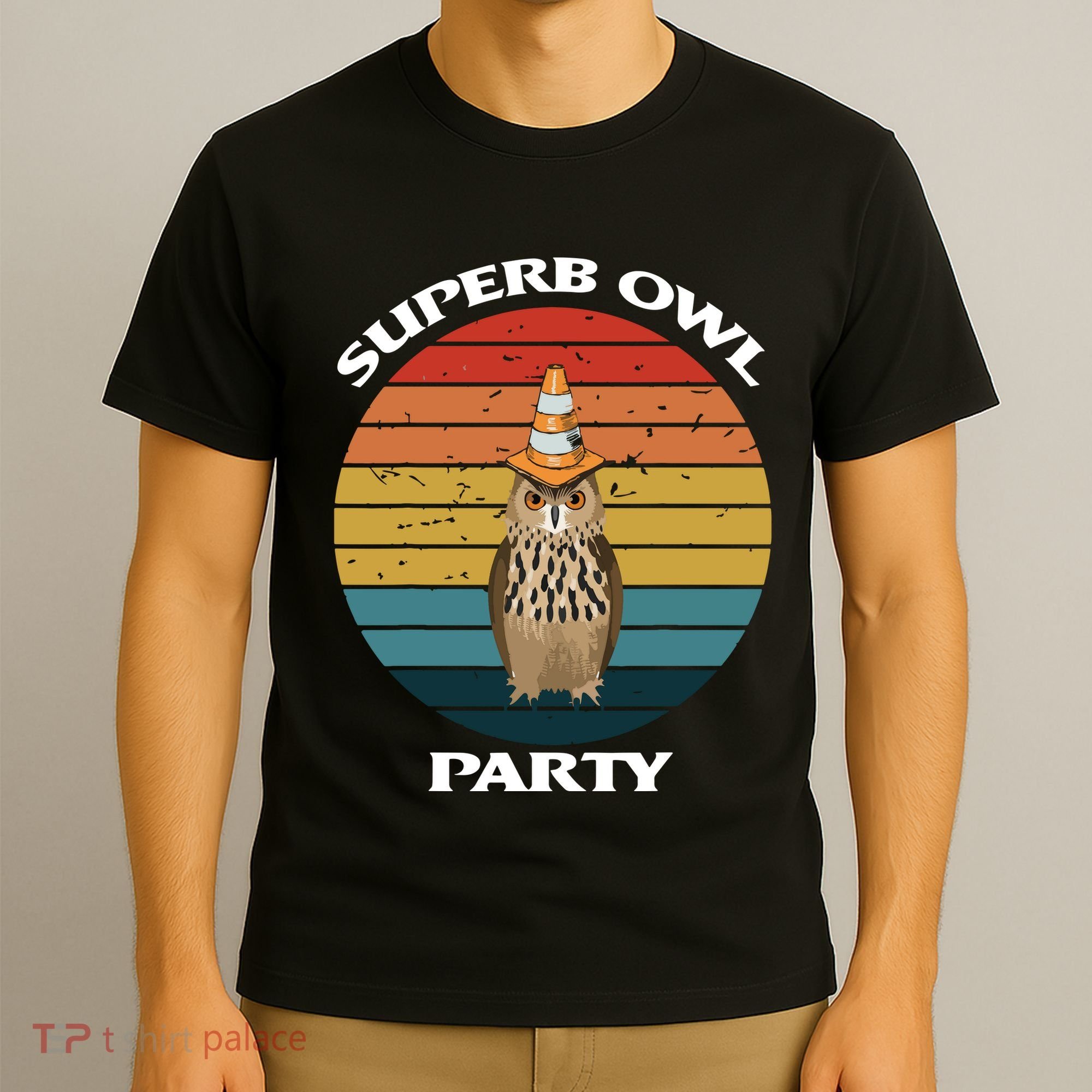 Superb Owl Party Retro Vintage Owl Lover T-Shirt