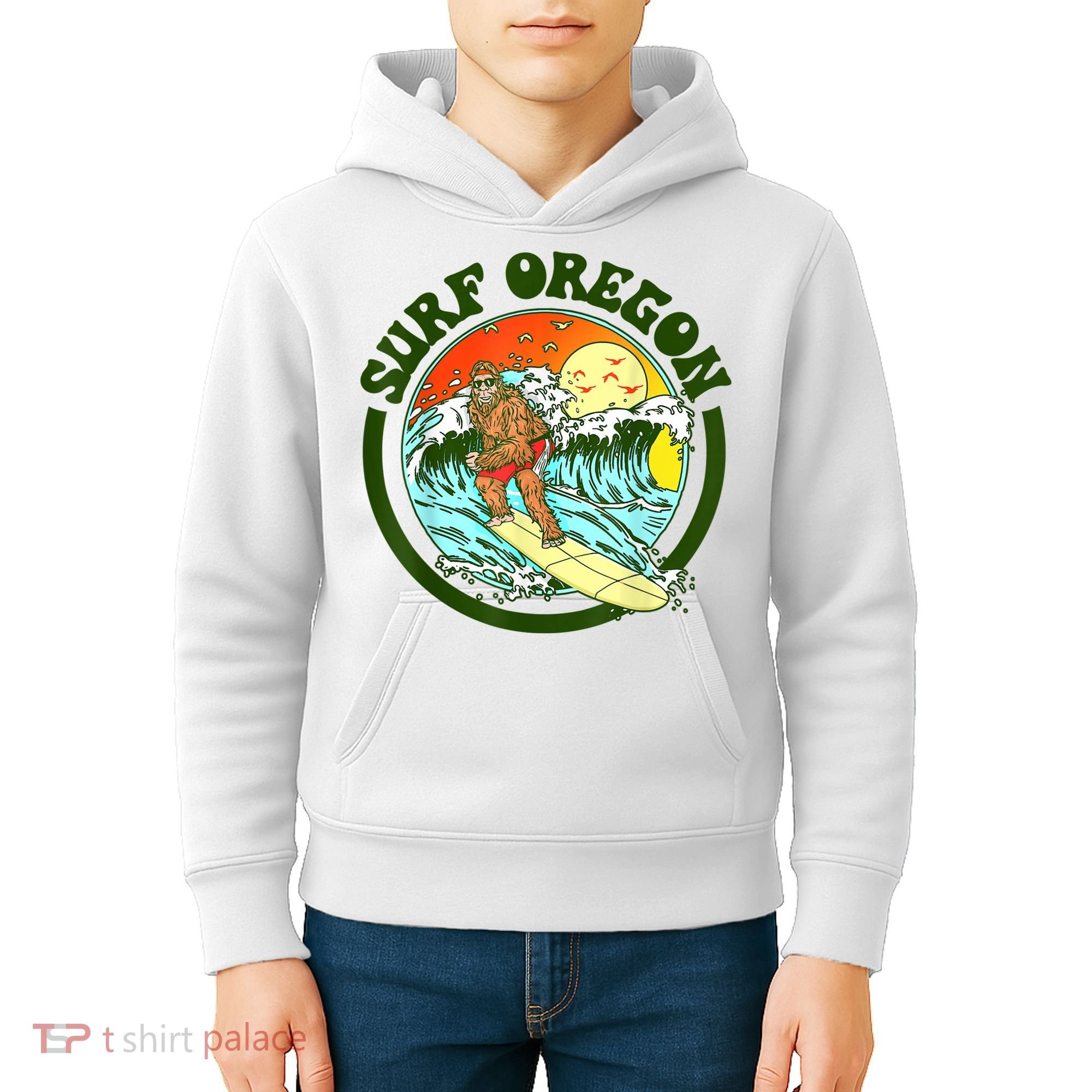 Surf Oregon! Surfing Bigfoot Funny Beach Sasquatch Surfer Shirt Kids Hoodie
