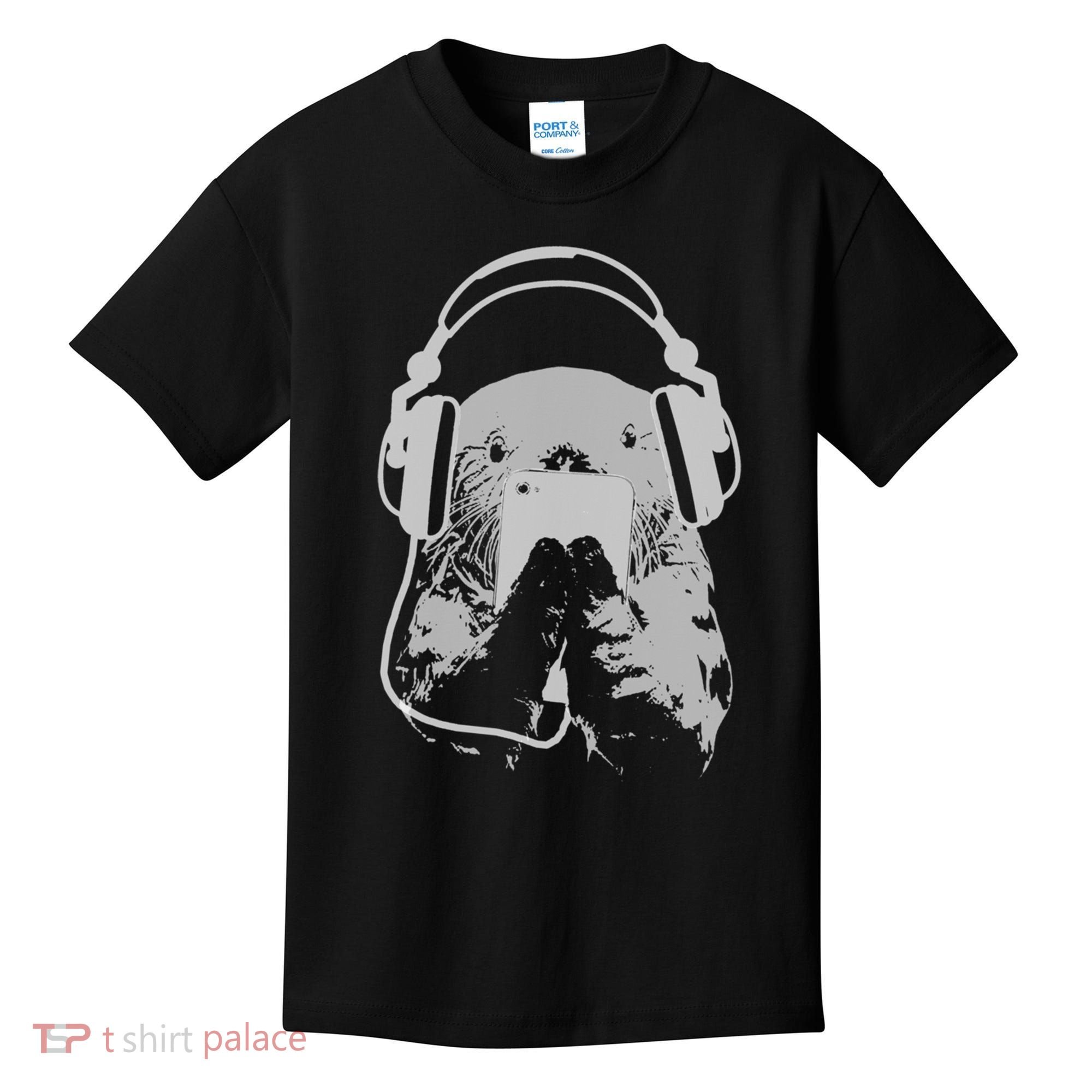 Sea Otter With Cell Phone And Headphones Gift Kids T-Shirt