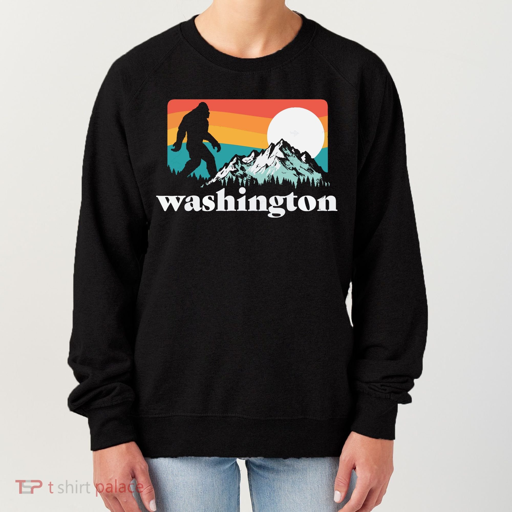 State Of Washington Pacific Northwest Bigfoot Mountain Women's Sweatshirt
