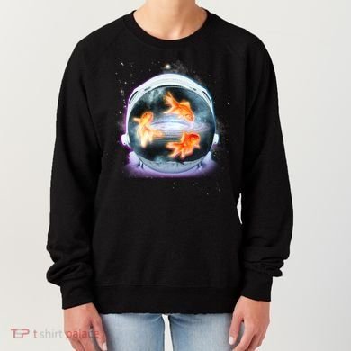 Space Astronaut Helmet Goldfish Women's Sweatshirt