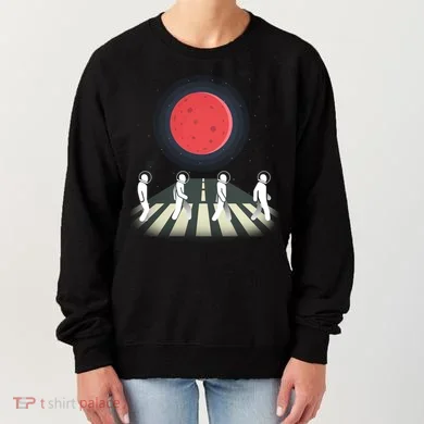 Space Walk Women's Sweatshirt