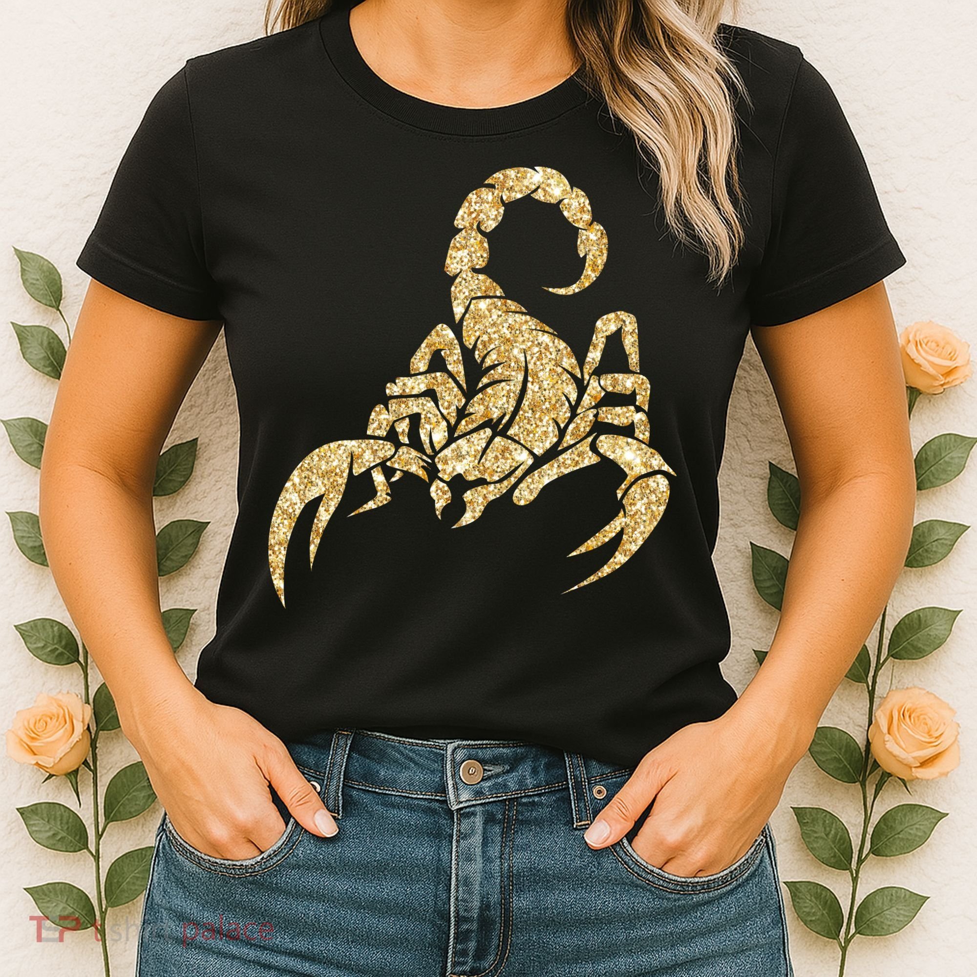 Sparkly Scorpion  Women's T-Shirt