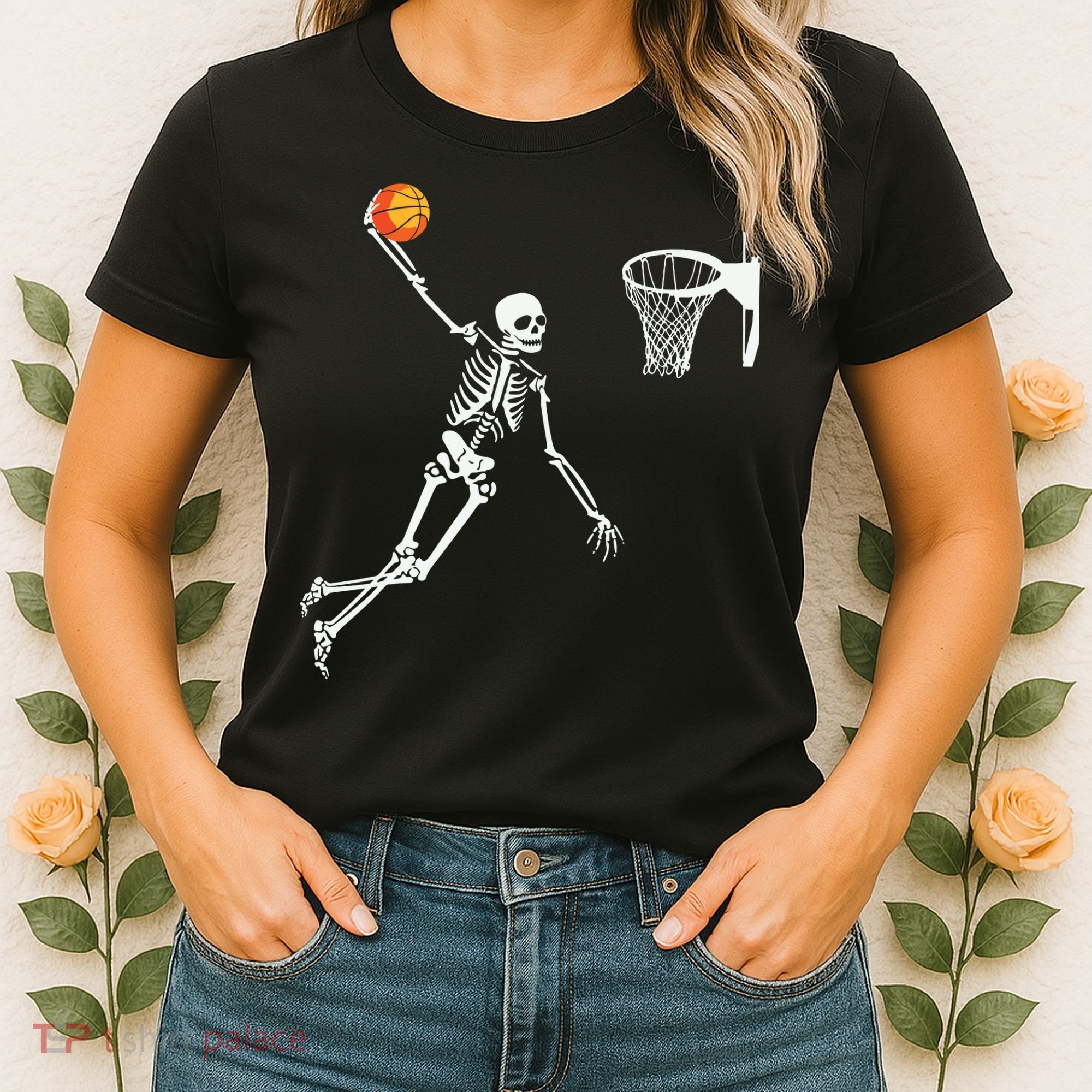 Skeleton Playing Basketball Halloween Costume Boy Kids Women's T-Shirt