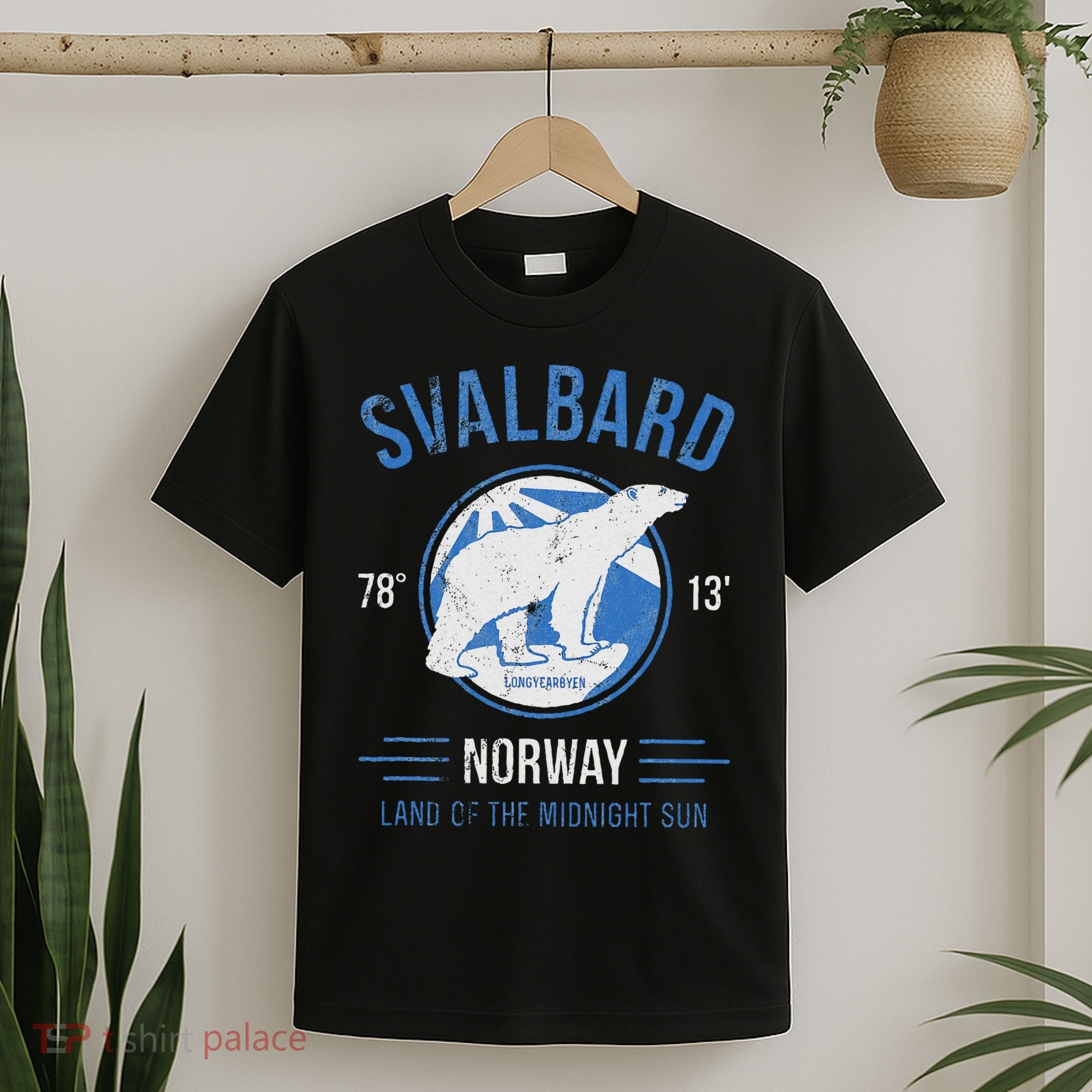 Svalbard Polar Bear Norway Northern Lights T-Shirt