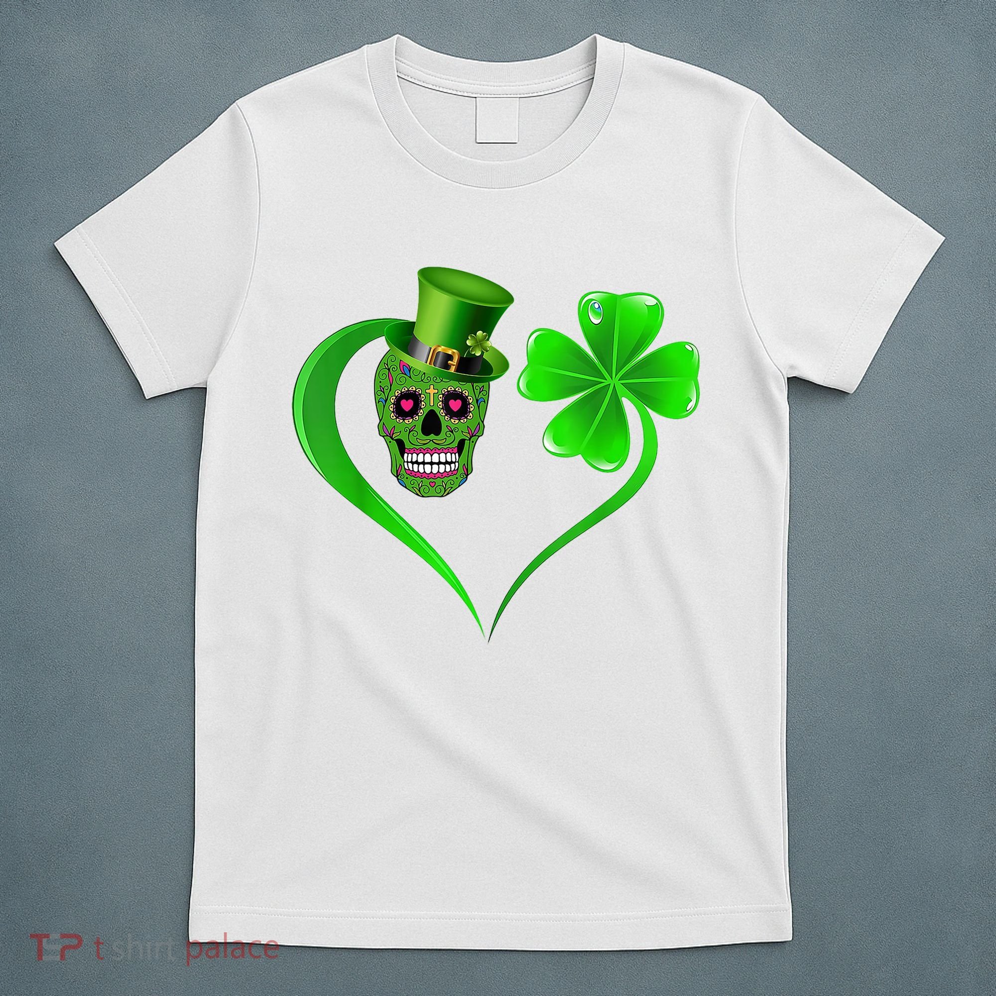 St Patricks Clover Skull Heart Funny St Patricks Day T-Shirt