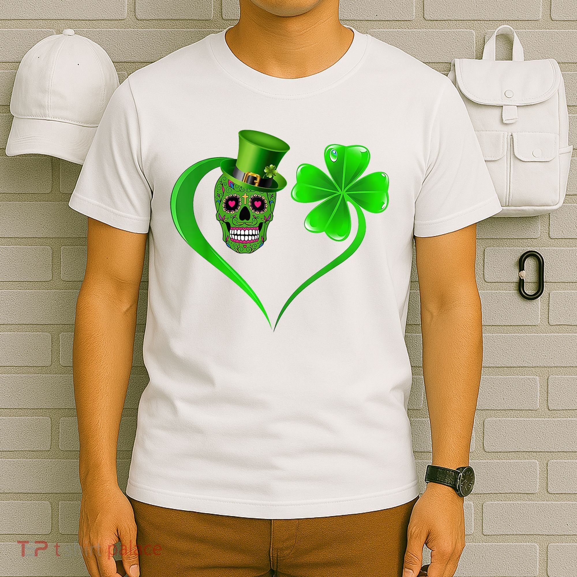 St Patricks Clover Skull Heart Funny St Patricks Day T-Shirt