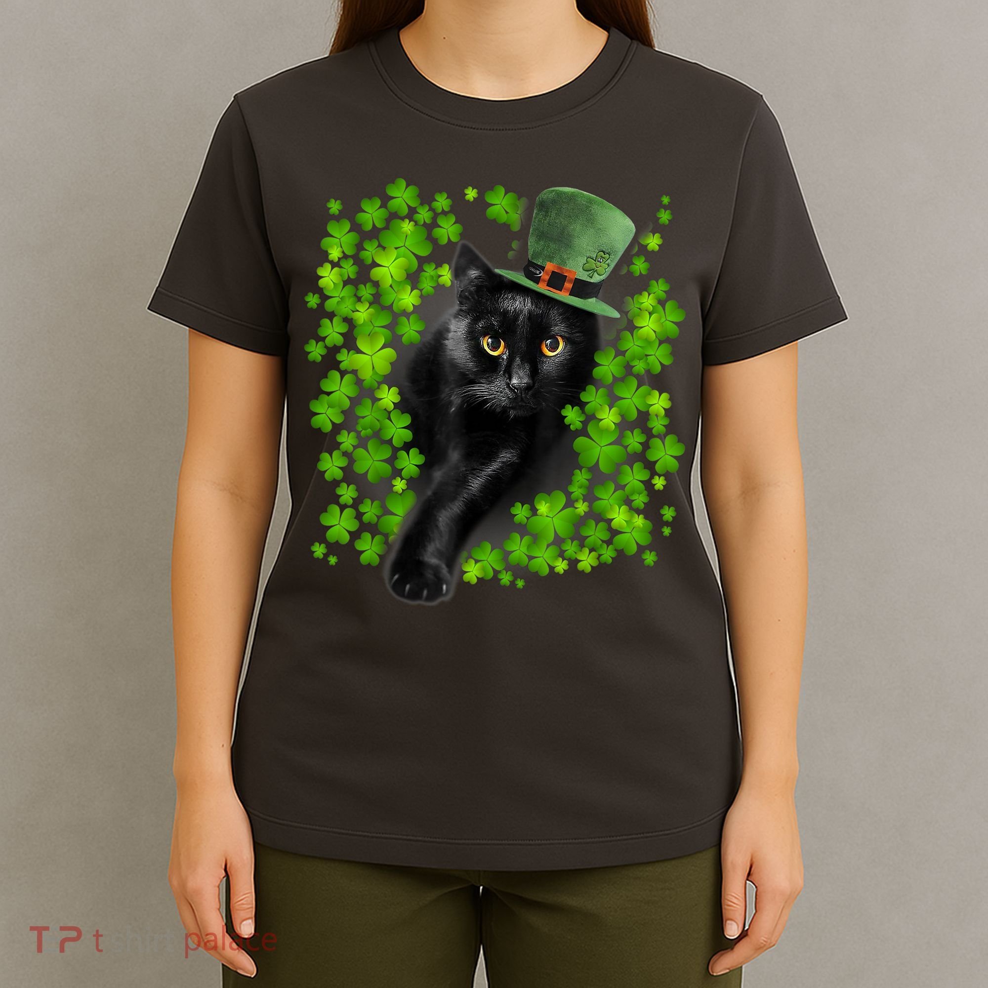 St Patrick Day Black Cat 3 Leaf Clover Kitten Lover Irish T-Shirt