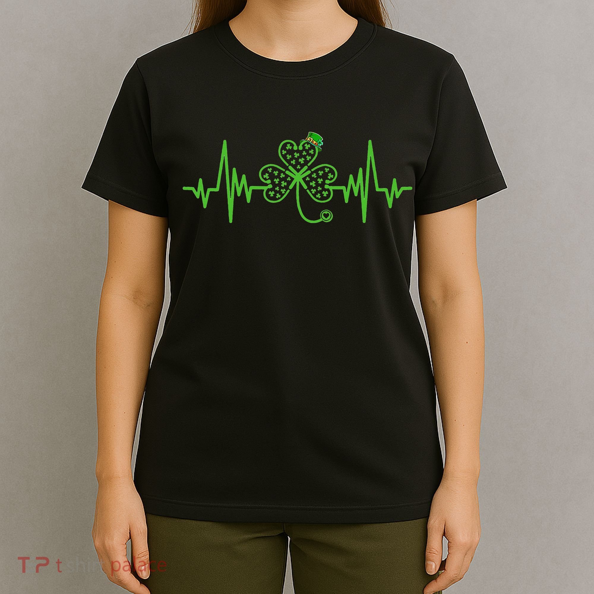 St Patricks Day Clover Heartbeat Irish Nurse Shamrock T-Shirt