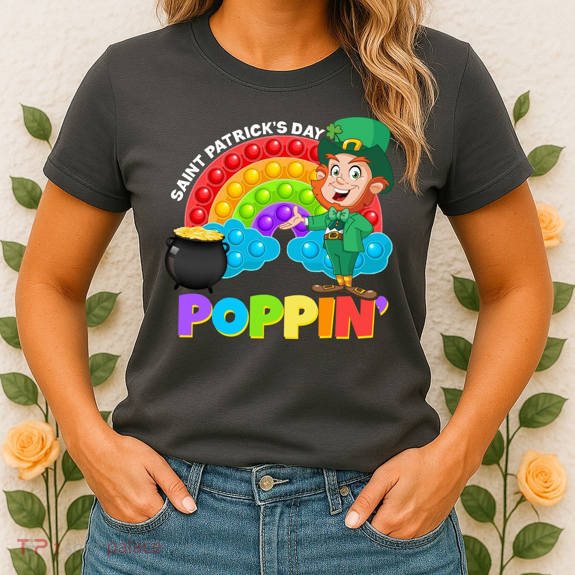 St Patrick's Day Push Pop Leprechaun Women's T-Shirt