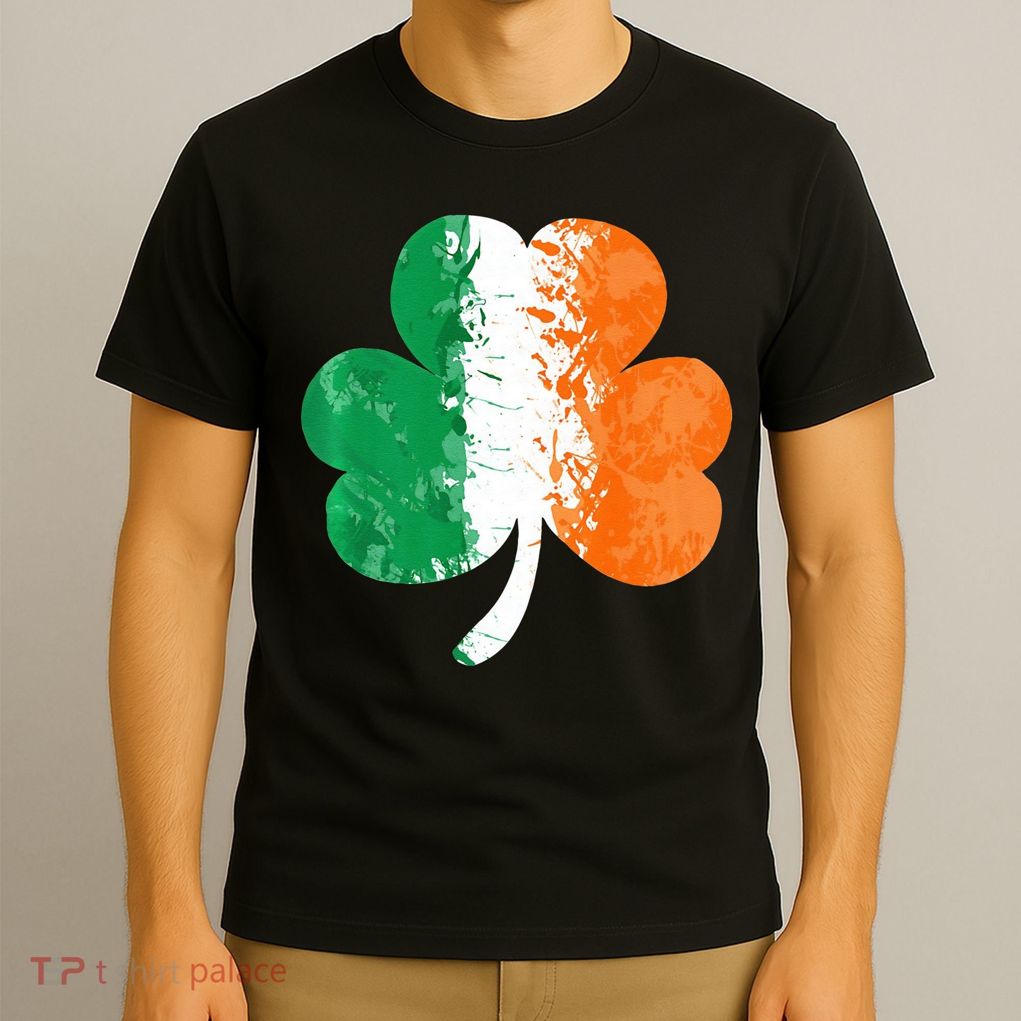 Saint Patrick's Day Irish Flag GrungeStyle Shamrock T-Shirt