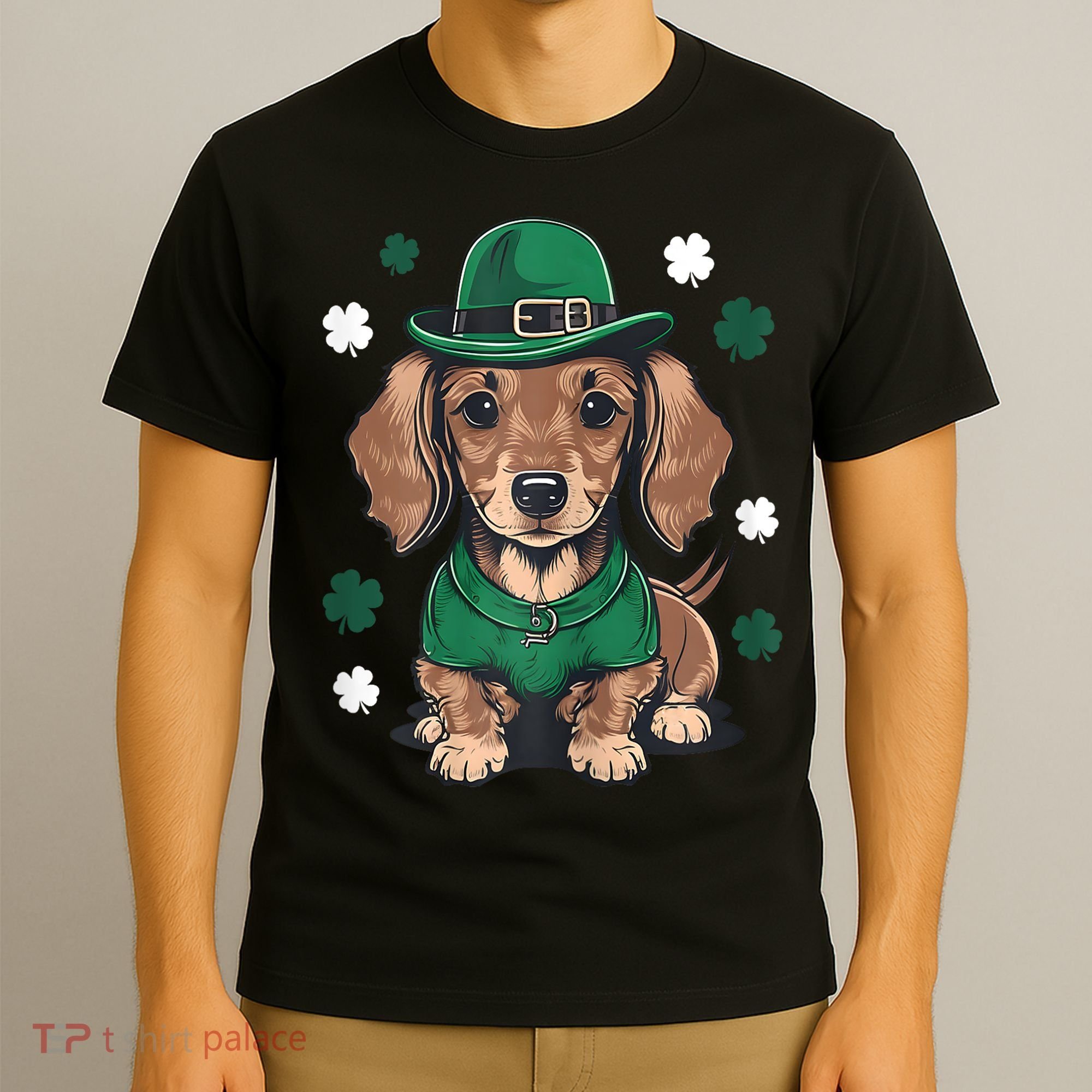 St Patricks Day Cute Dachshund Weiner Dog Shamrock Gift T-Shirt