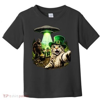 St Patricks Day Cat Selfie Leprechaun Bigfoot UFO Toddler T-Shirt