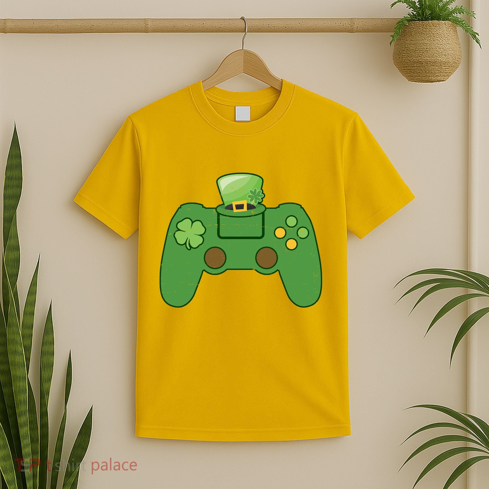 St Patrick's Day Gaming Controller T-Shirt