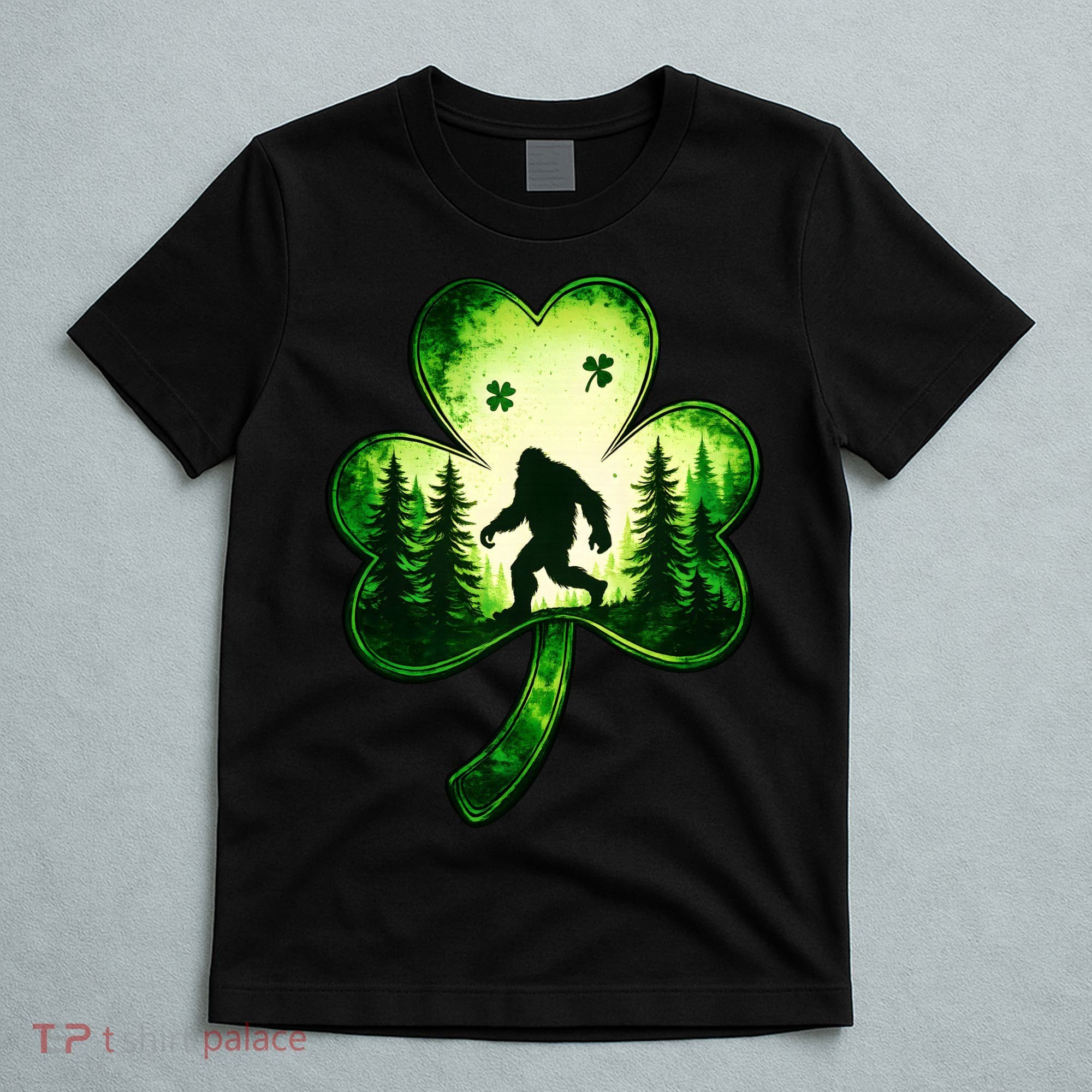 St Patricks Day Bigfoot Sasquatch Irish Clover Shamrock T-Shirt