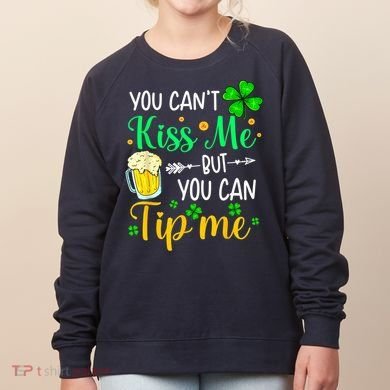 St Patrick's Day Lucky Shamrock Waitress Bartender Waiter Women's Sweatshirt