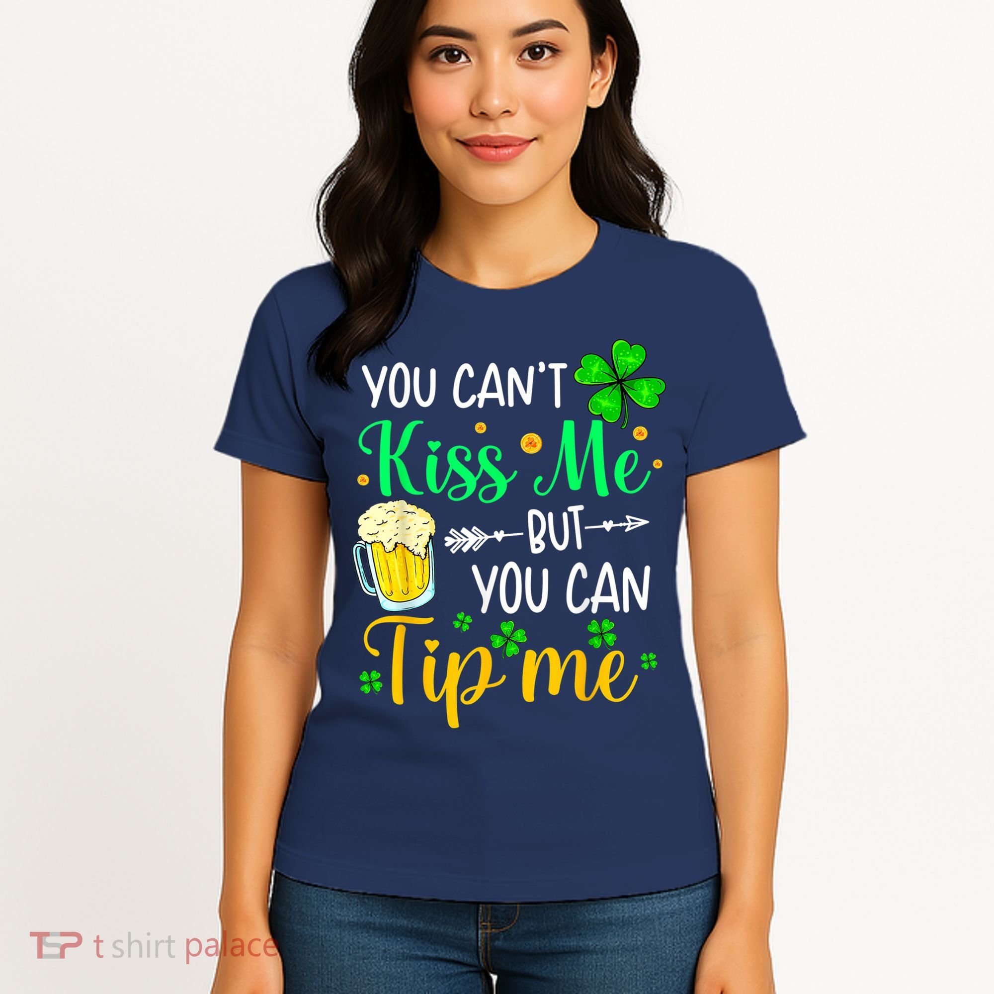 St Patrick's Day Lucky Shamrock Waitress Bartender Waiter Women's T-Shirt