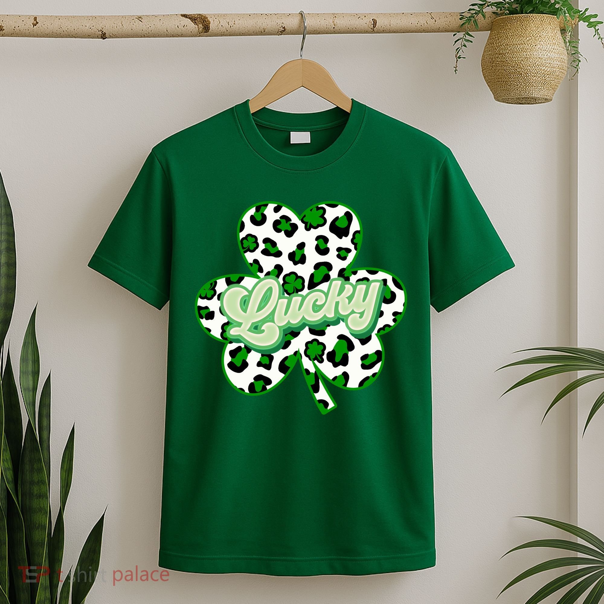 St Patricks Day Lucky Leopard Print Shamrock Clover T-Shirt