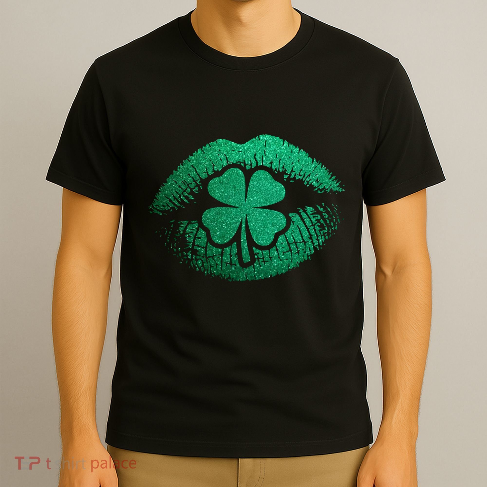 St PatrickS Day Irish Leaf Clover Lips T-Shirt