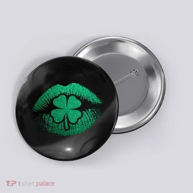 St PatrickS Day Irish Leaf Clover Lips Button